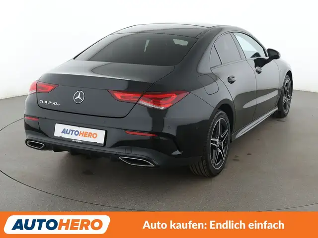 Mercedes-Benz CLA view 6