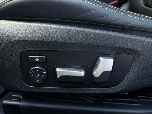 BMW 4 Series view 8