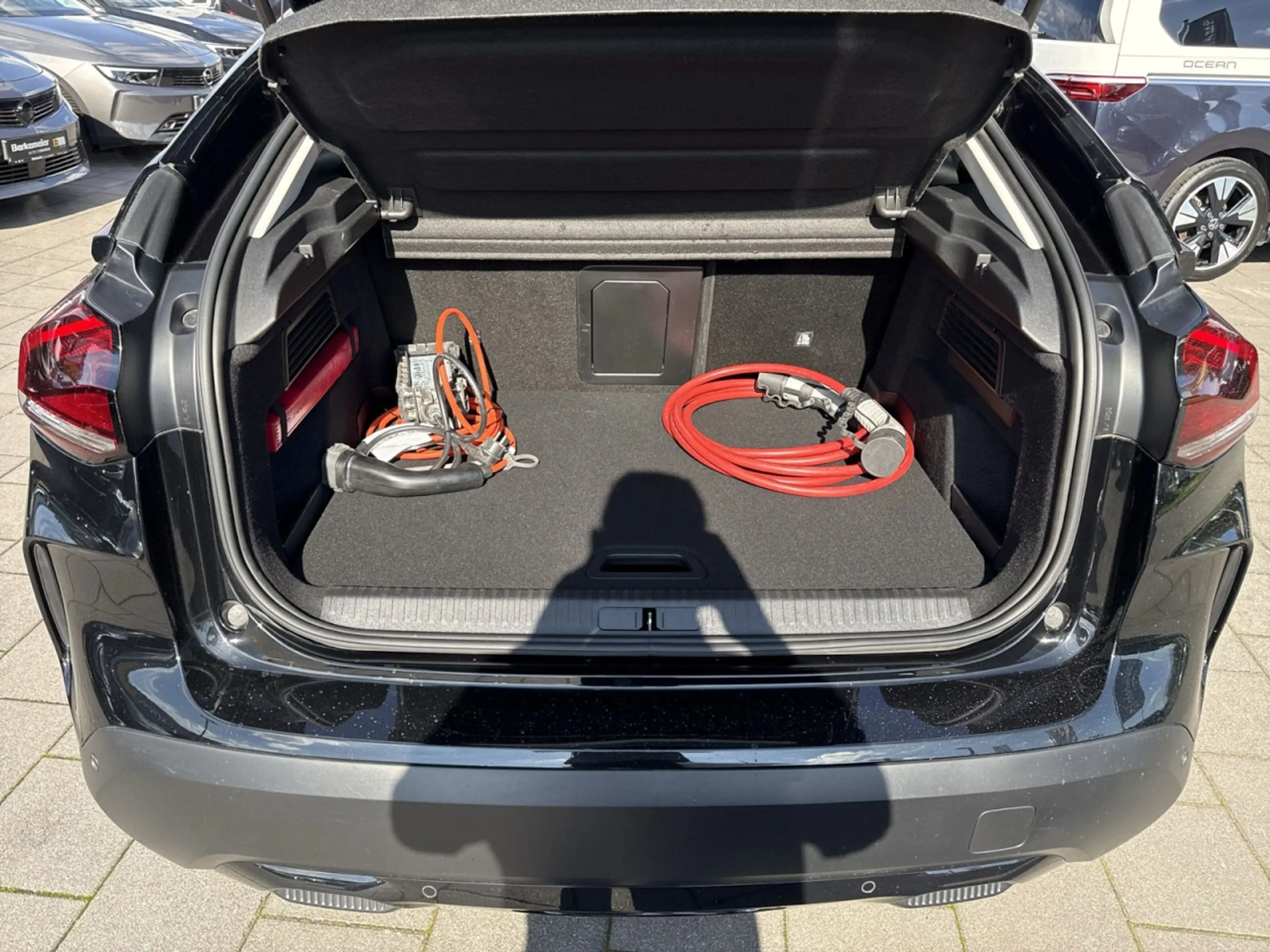 Citroen C4 Electric Shine *HUD/Kamera/8Fach* — photo 4