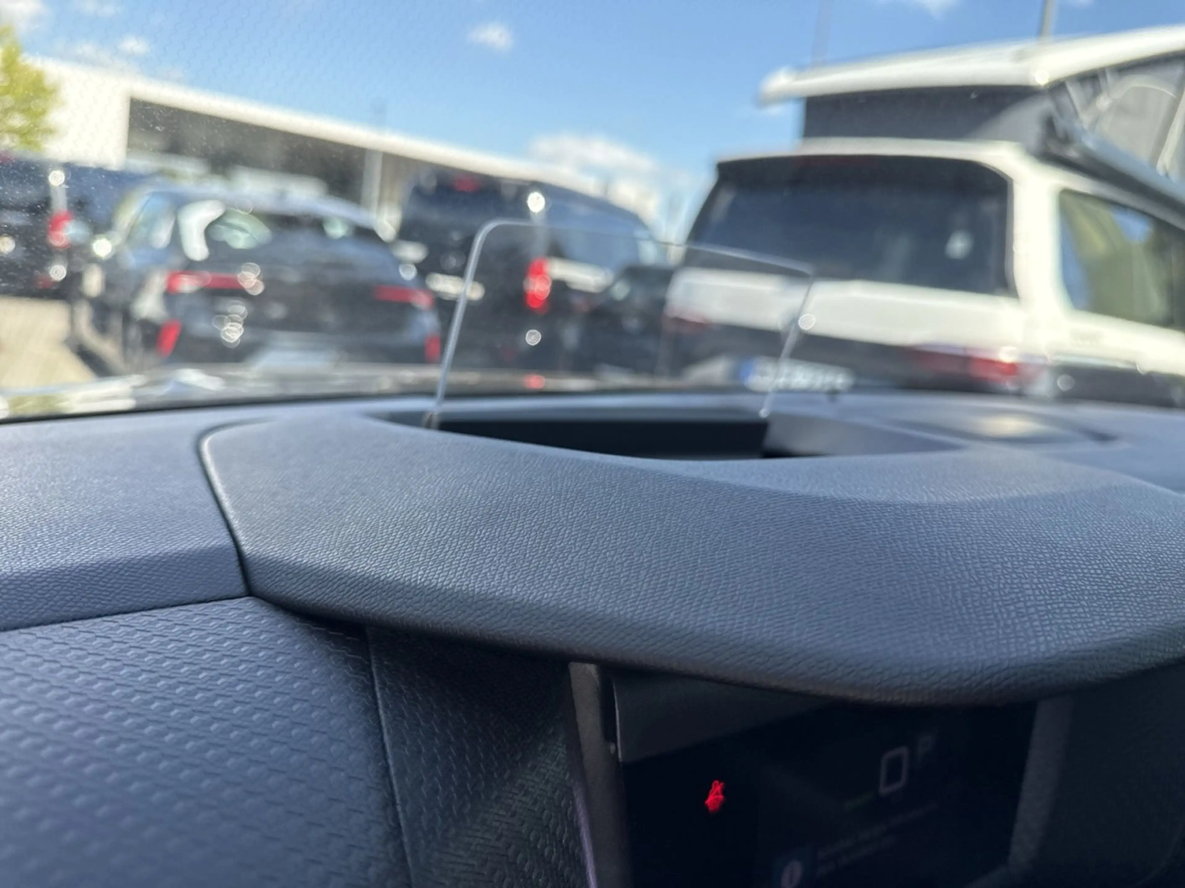 Citroen C4 Electric Shine *HUD/Kamera/8Fach* — photo 14