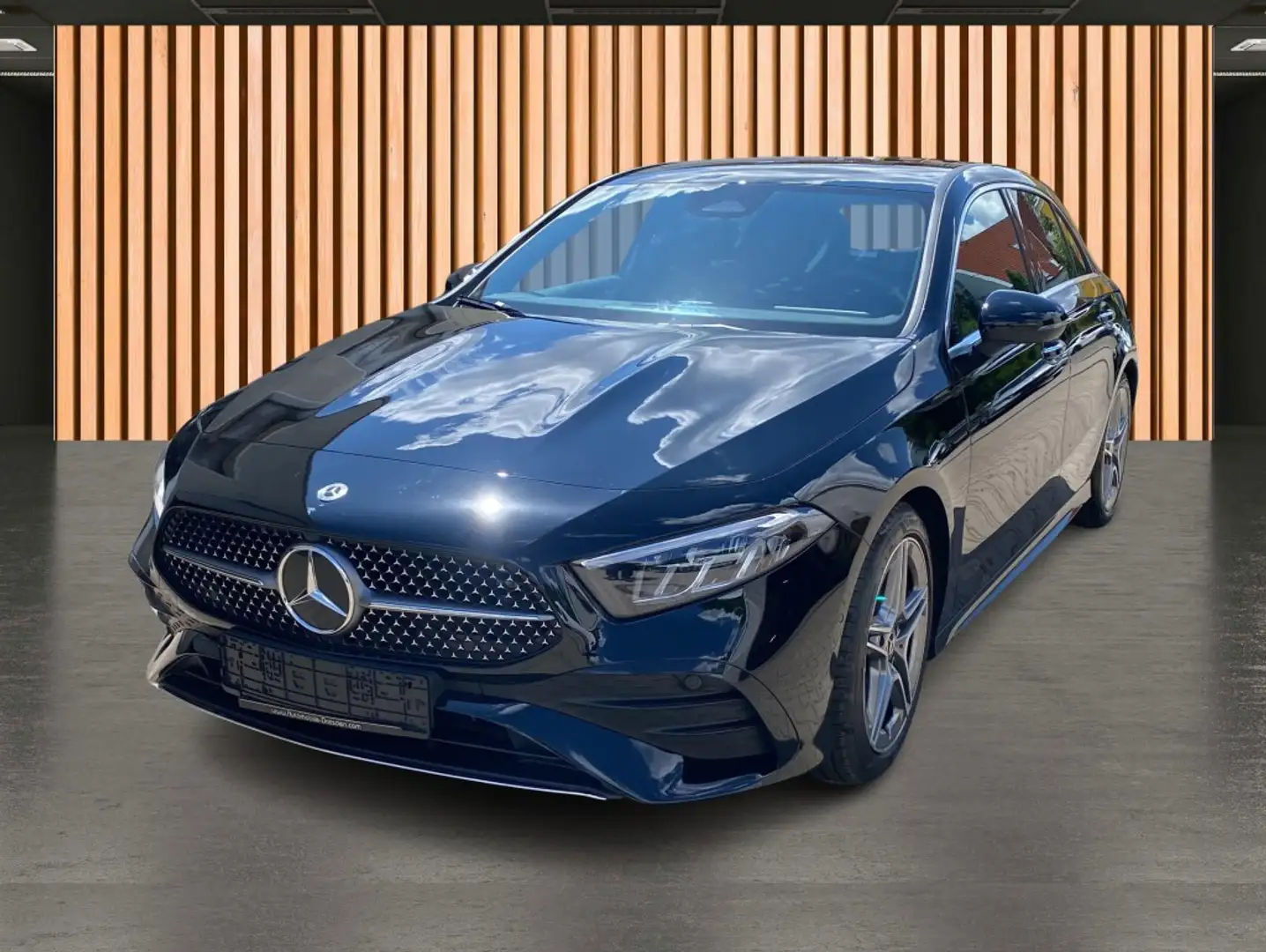 Mercedes-Benz A 200 AMG Line*Navi*Distronic*Kamera*Ambiente* - 2