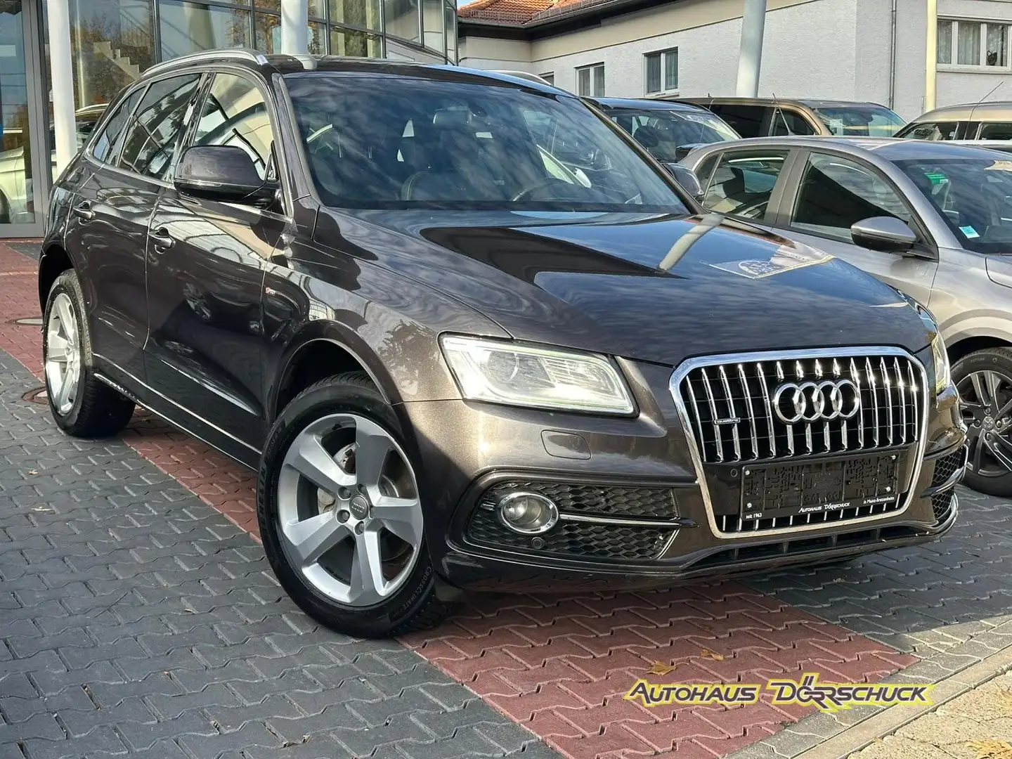 Audi Q5 S-Line *QUATTRO*S tronic*NAVI plus*XENON*PDC Nero - 2