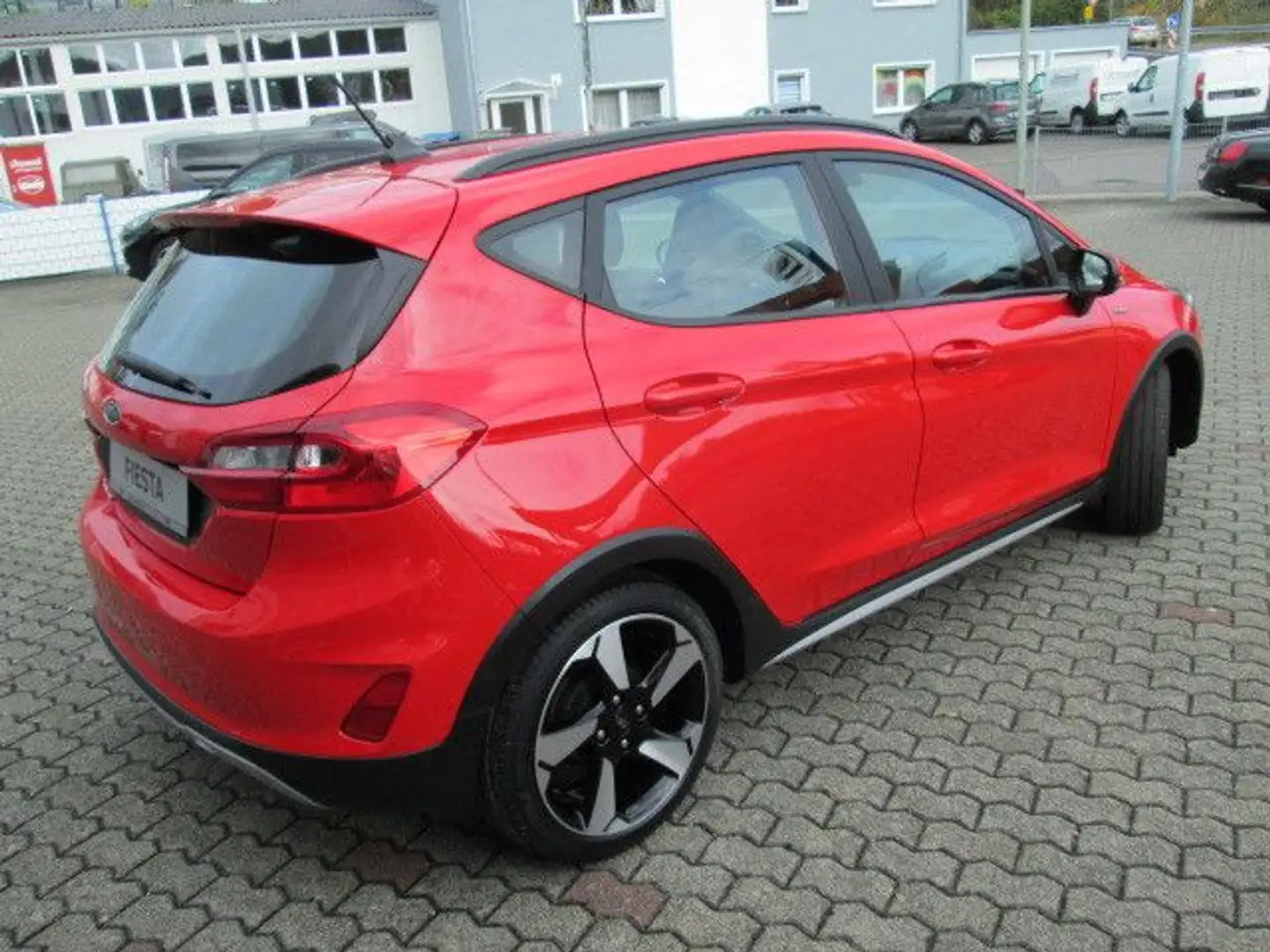 Ford Fiesta Active Rouge - 2