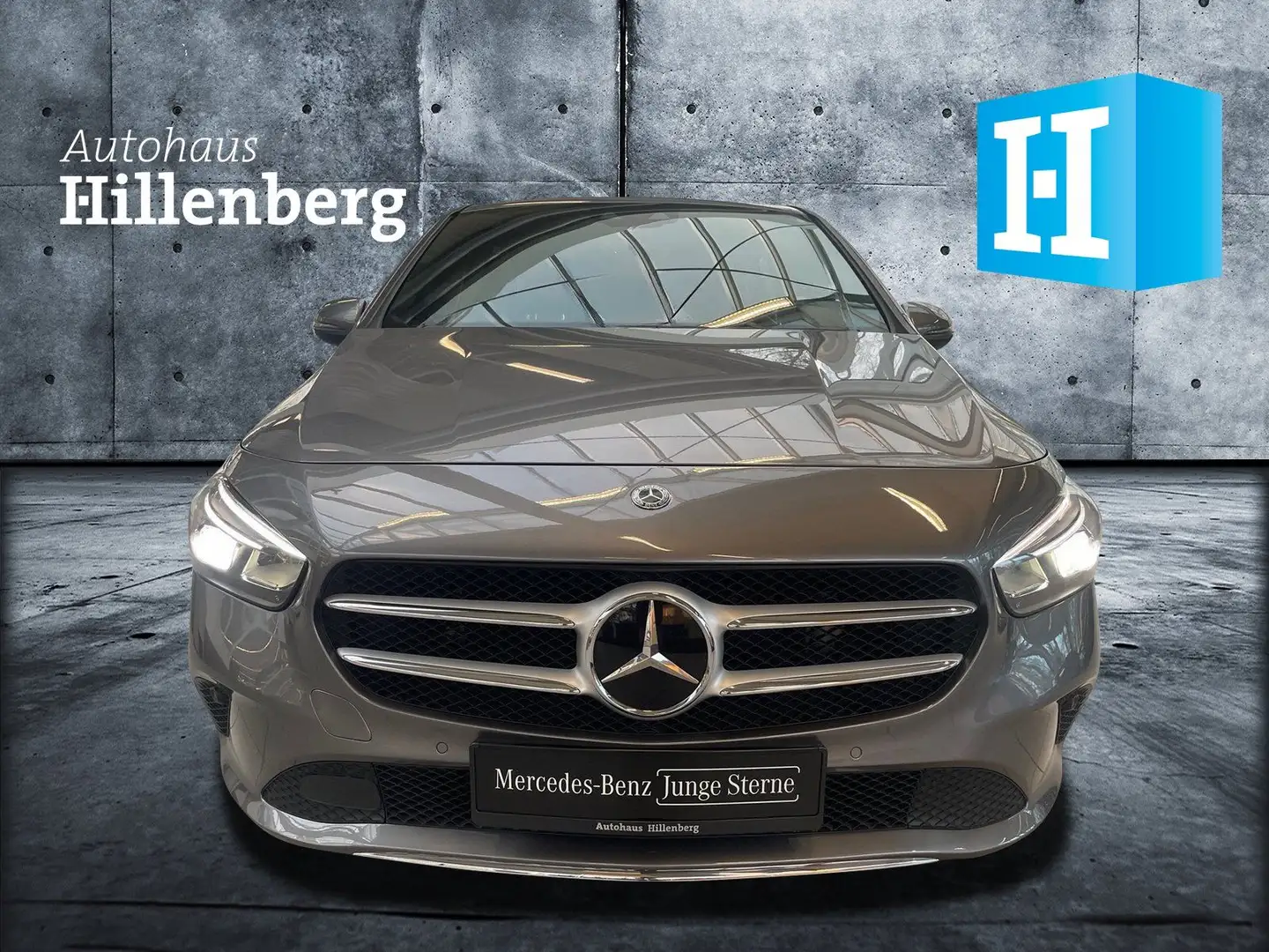 Mercedes-Benz B 200 Grau - 2