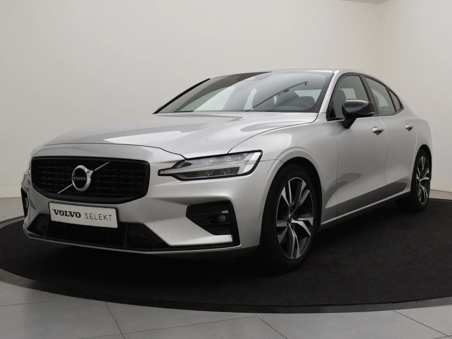 Volvo S60 B4 AUT(8) R-DESIGN ACC BLIS LEDER ELEK. STOEL NAVI Сірий - 2