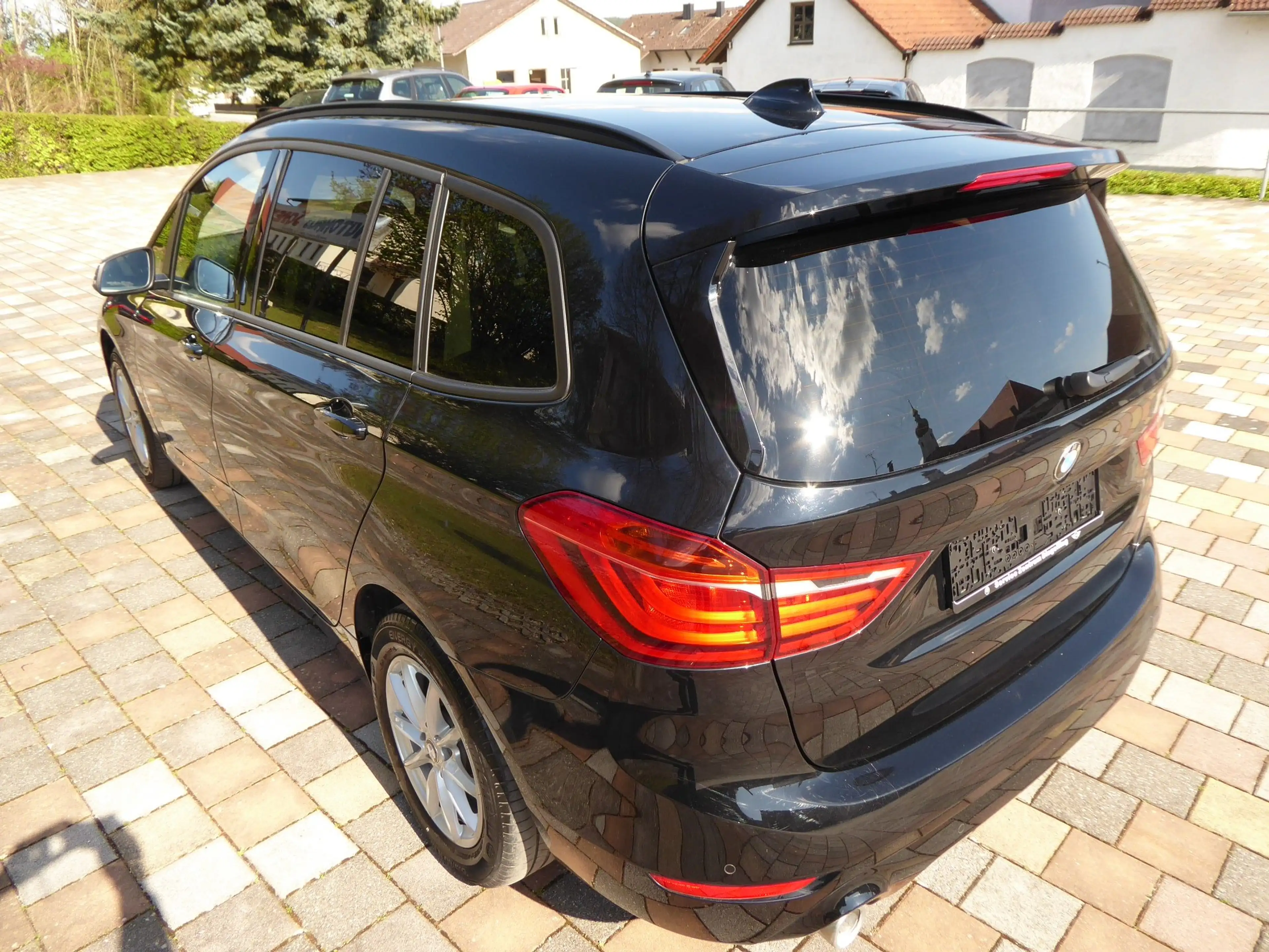 BMW 216 216 d Advantage RFK, LED, 7-Sitzer, Navi — photo 4