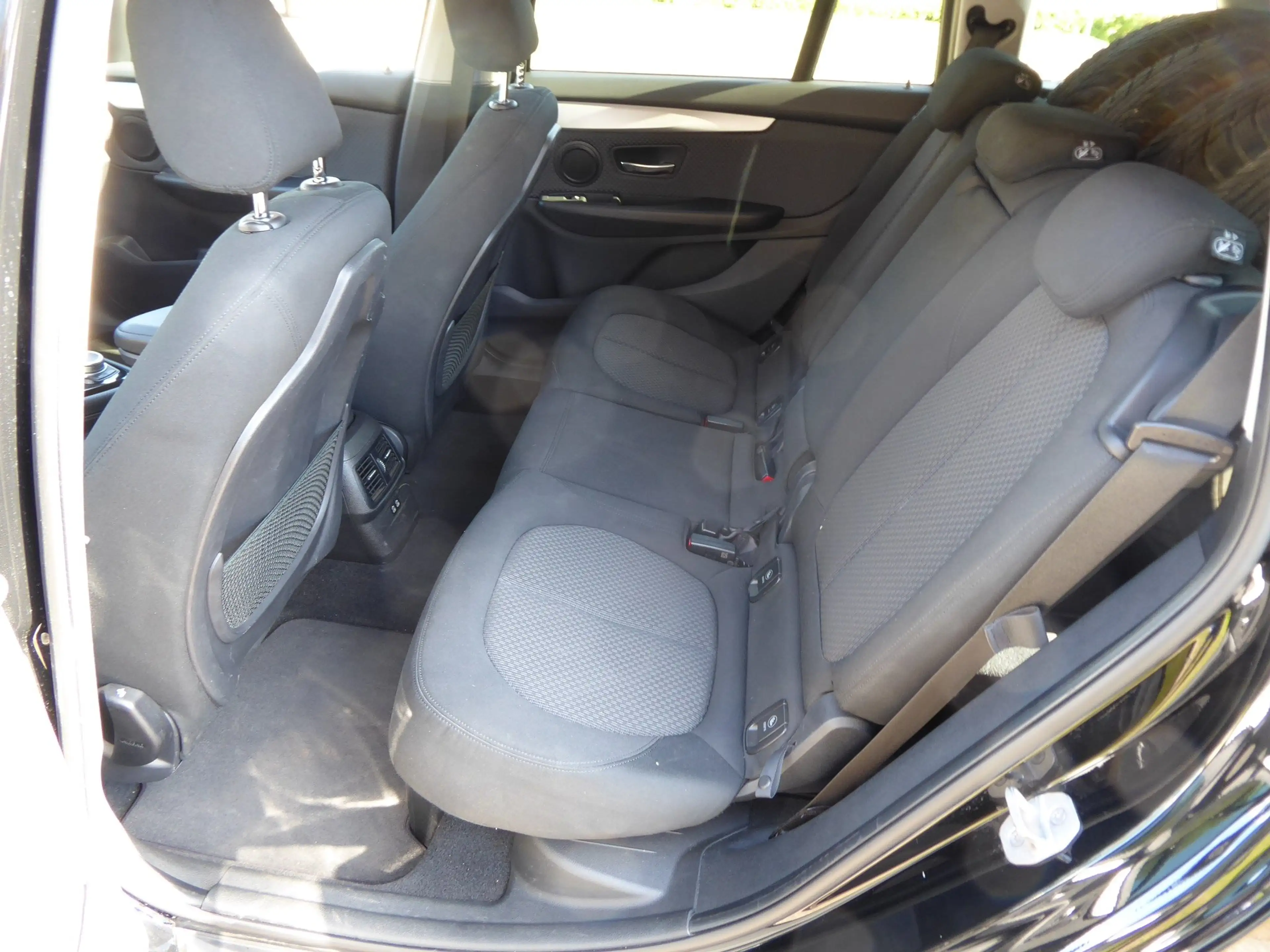 BMW 216 216 d Advantage RFK, LED, 7-Sitzer, Navi — photo 8