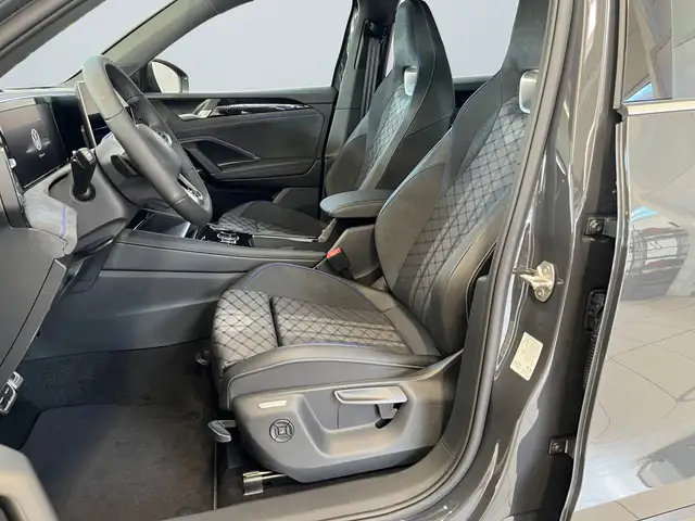 Volkswagen Tiguan view 7