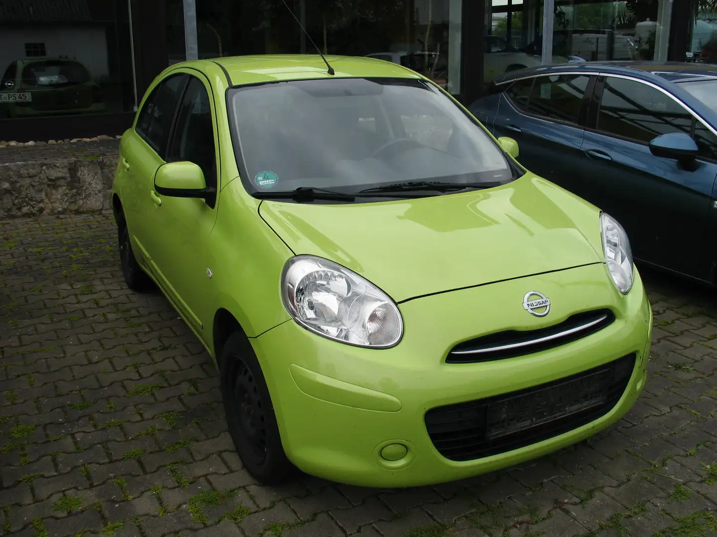 Nissan Micra 1.2 Acenta Grün - 1