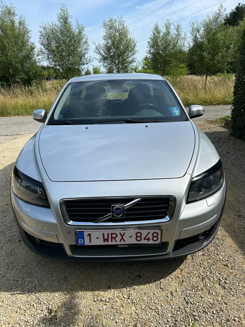 Volvo C30 C30 1.8 Momentum Silver - 1