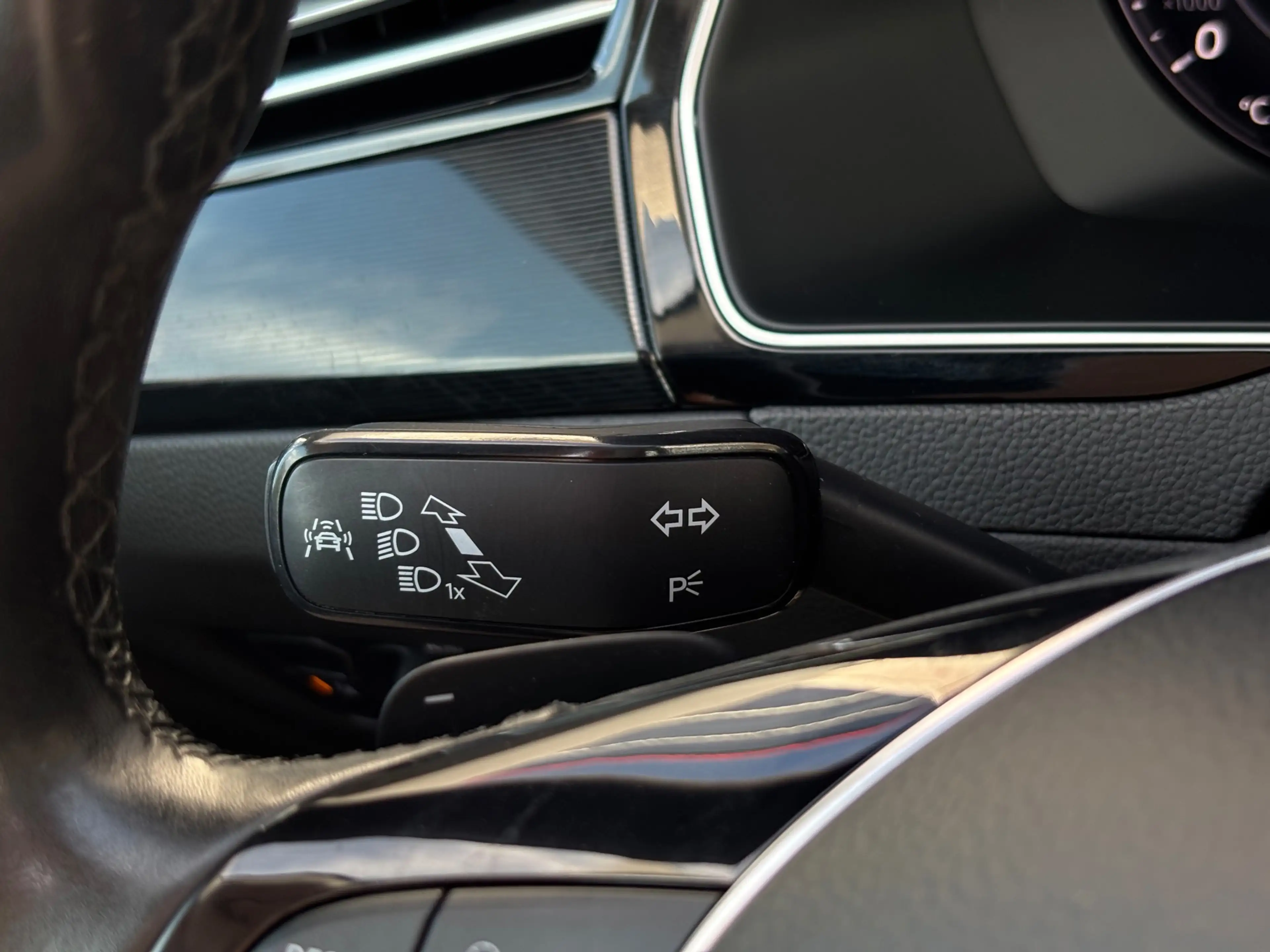 Volkswagen Arteon 1.5 TSI Elegance Business|PANO|7-DSG|ACC — photo 39