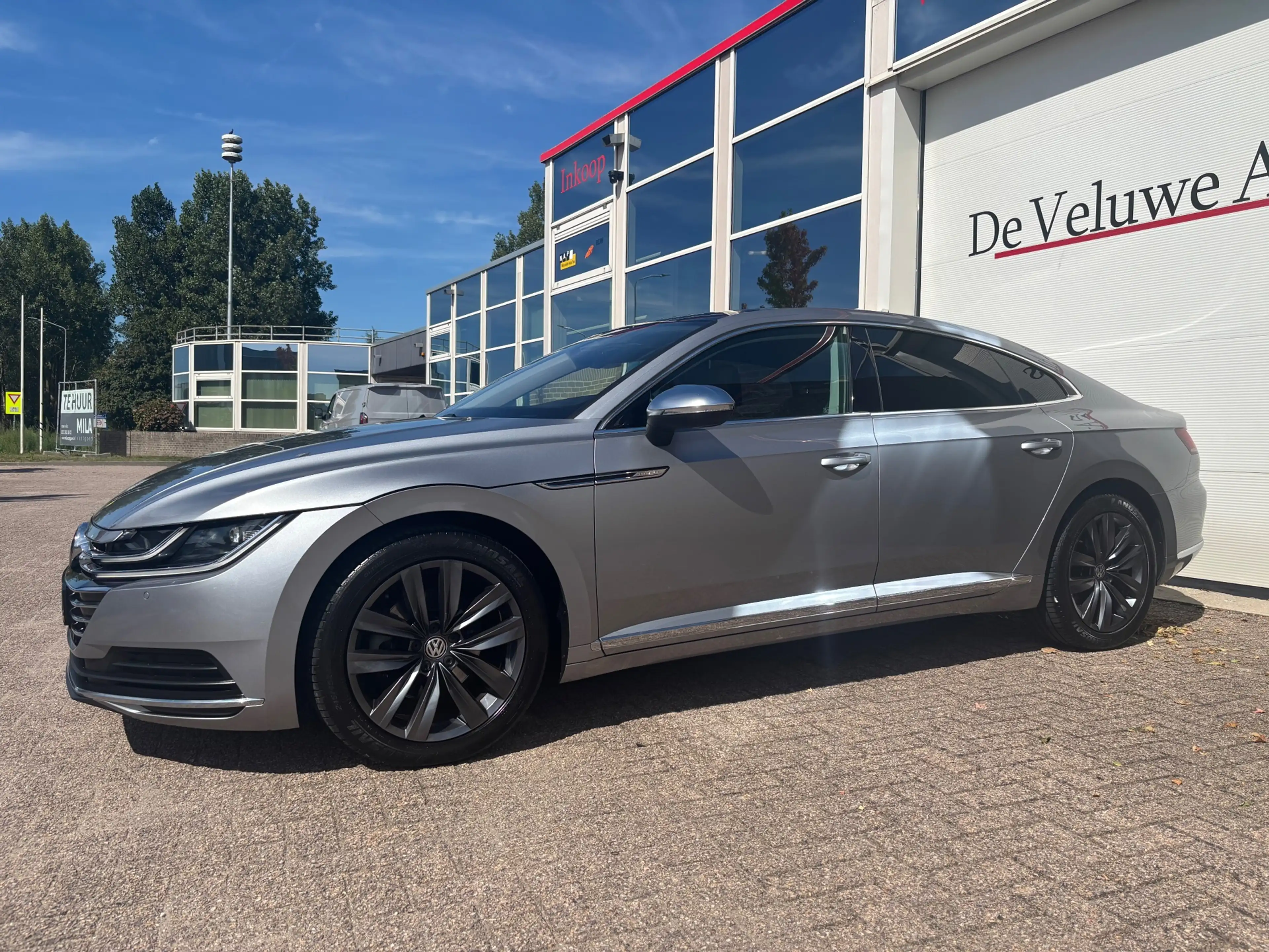 Volkswagen Arteon 1.5 TSI Elegance Business|PANO|7-DSG|ACC — photo 9