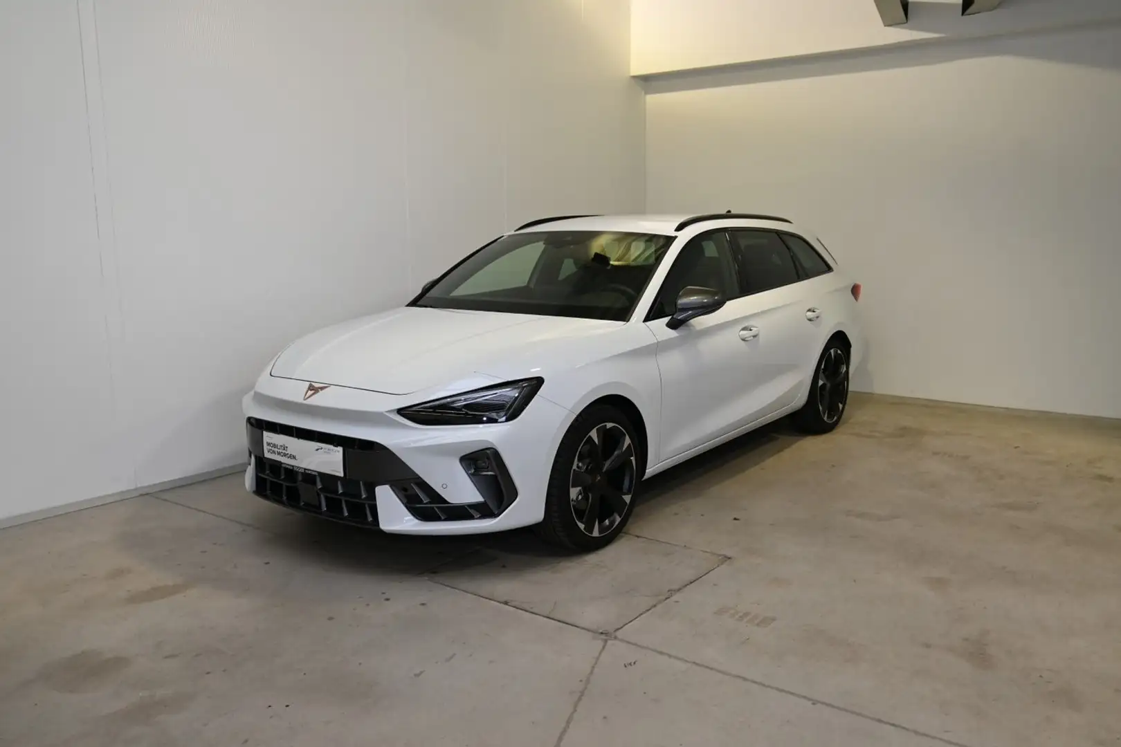 CUPRA Leon 1.5 TSI 150 PS ACT Weiß - 1