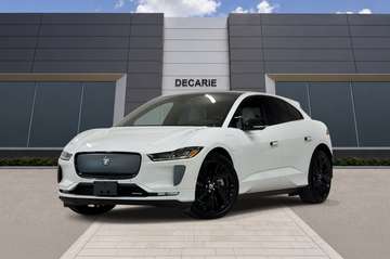 R-Dynamic HSE (2) CPO Warranty included. Financing available from 4.8% up to 84 months / Garantie Certifiée incluse. Fina