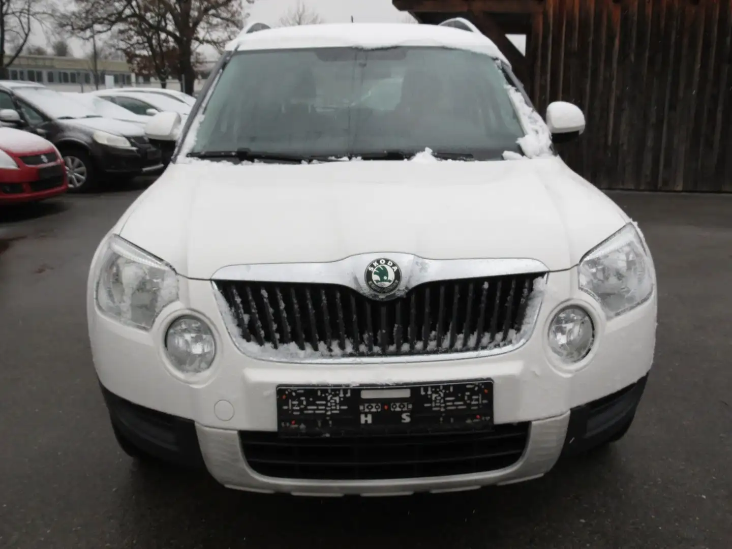 Skoda Yeti Twenty Aktive *76600 km, TÜV neu, 1. Hd.* Weiß - 2