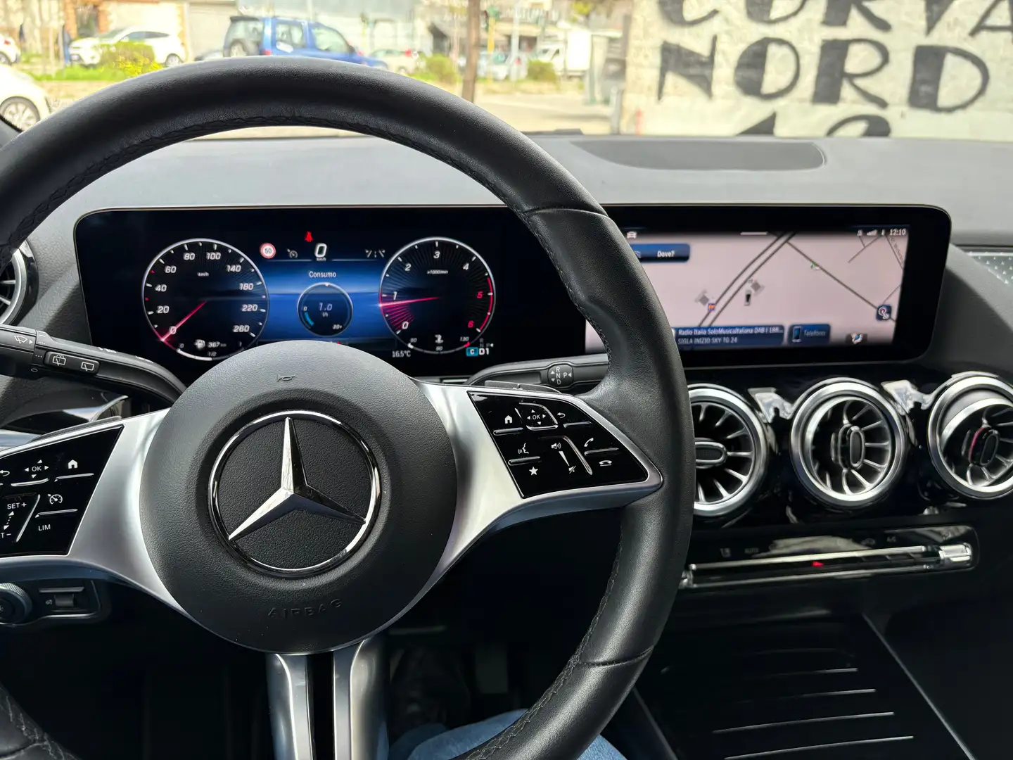 Mercedes-Benz GLA 200 GLA-H247 2023 d Progressive Advanced Plus auto Argento - 1