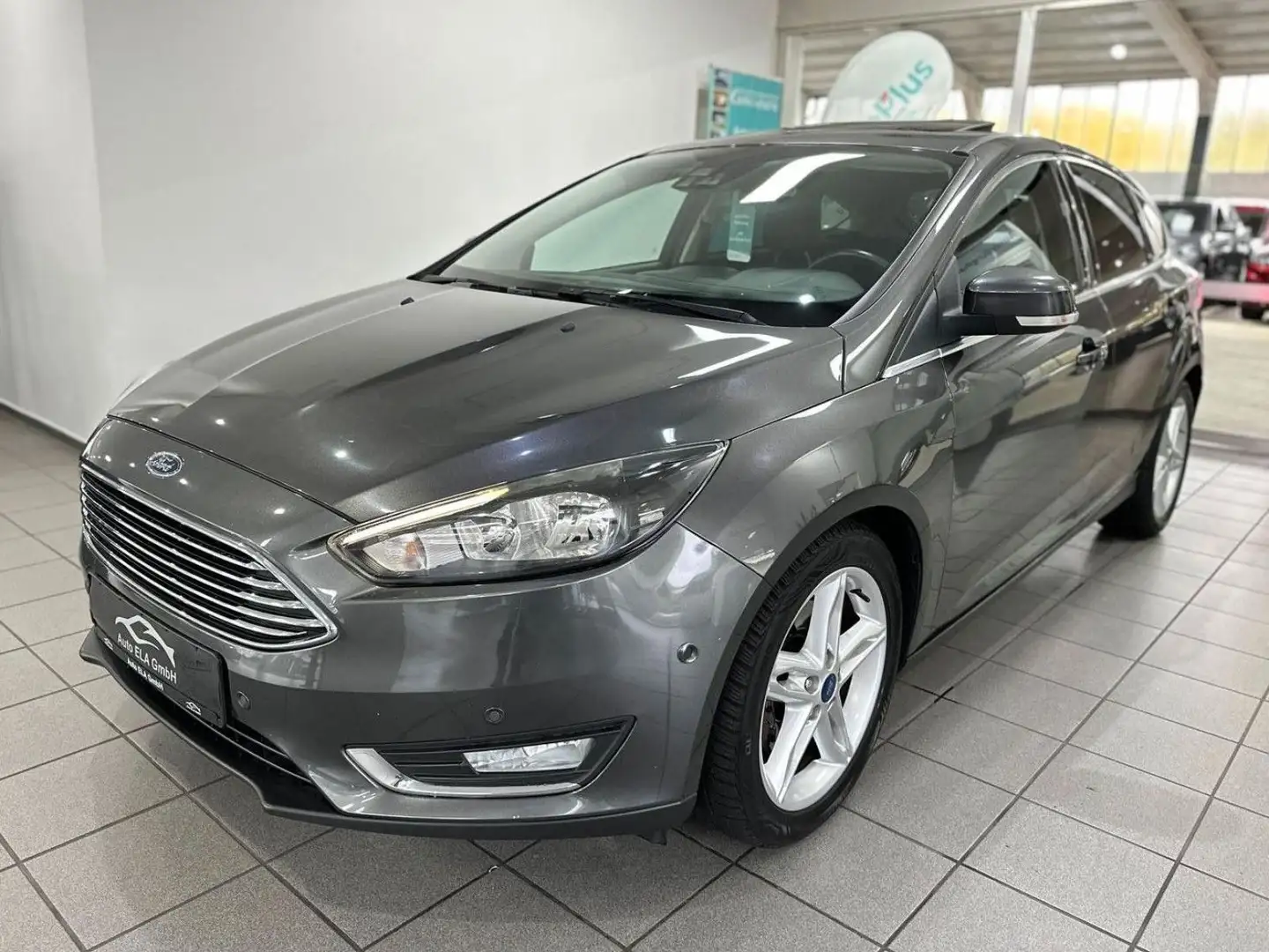 Ford Focus 1.5 Lim. Titanium Navi|Schiebedach|2xPDC Gris - 1