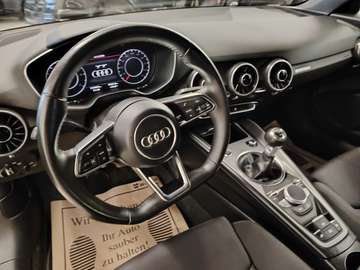 TT Virtual Cockpit,Navi touch,Lenkrad abgelfacht