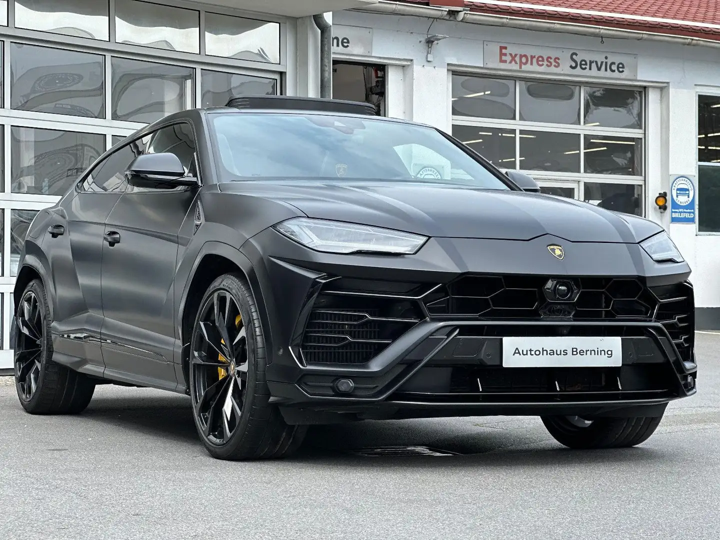 Lamborghini Urus URUS 4.0 MATT CERAMIC 3D PANO DEUTSCH SOFT-CLOSE Noir - 1