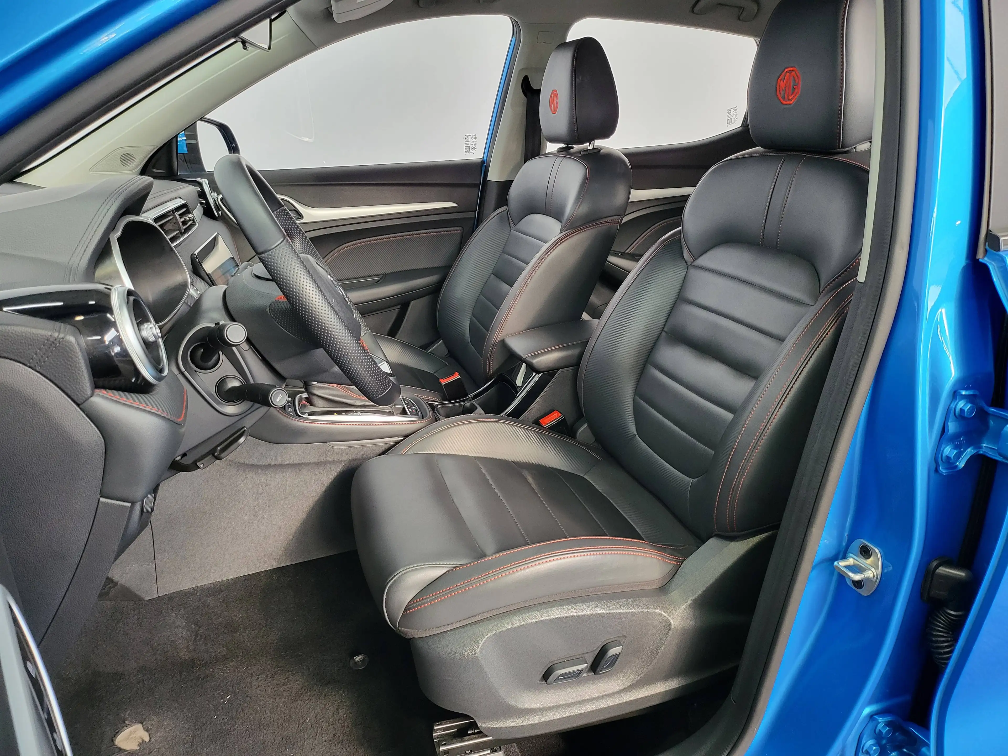 MG ZS 1.0 T-GDi Luxury | 2024 | Automaat | 28.544 km | Cam.360 | Led | Navi | CarPlay | DAB | Cruise | Leder | SuperDeal — photo 12
