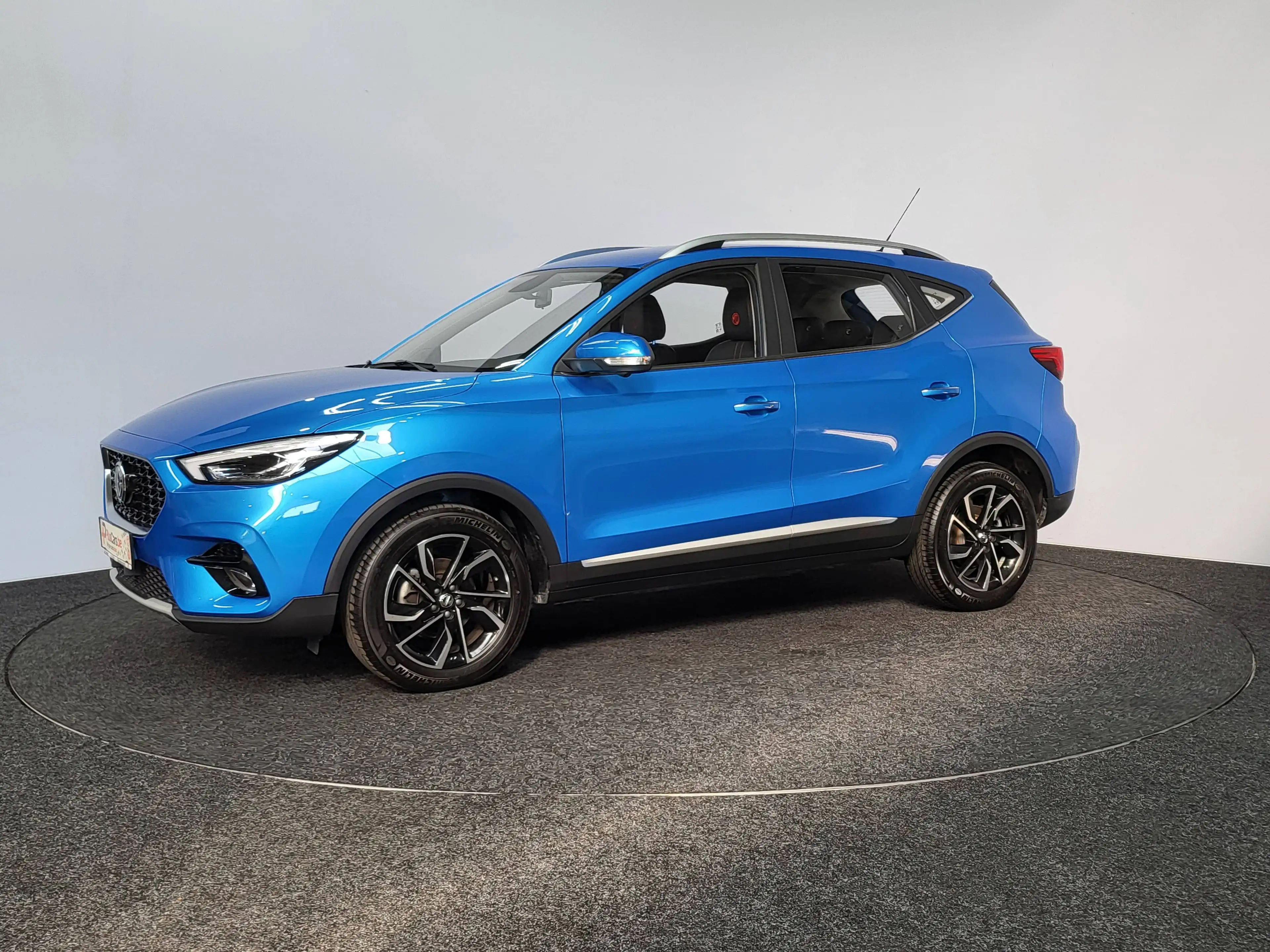 MG ZS 1.0 T-GDi Luxury | 2024 | Automaat | 28.544 km | Cam.360 | Led | Navi | CarPlay | DAB | Cruise | Leder | SuperDeal
