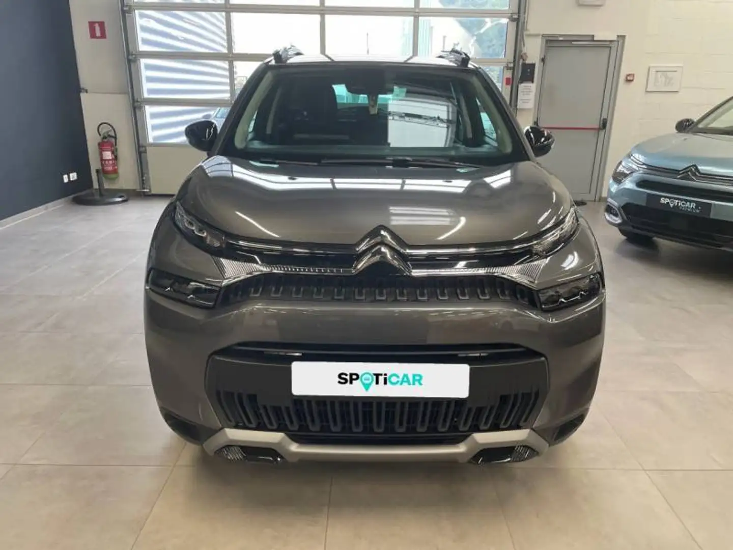 Citroen C3 Aircross 1 1.2 PureTech 110 S&S MAN YOU Gris - 2