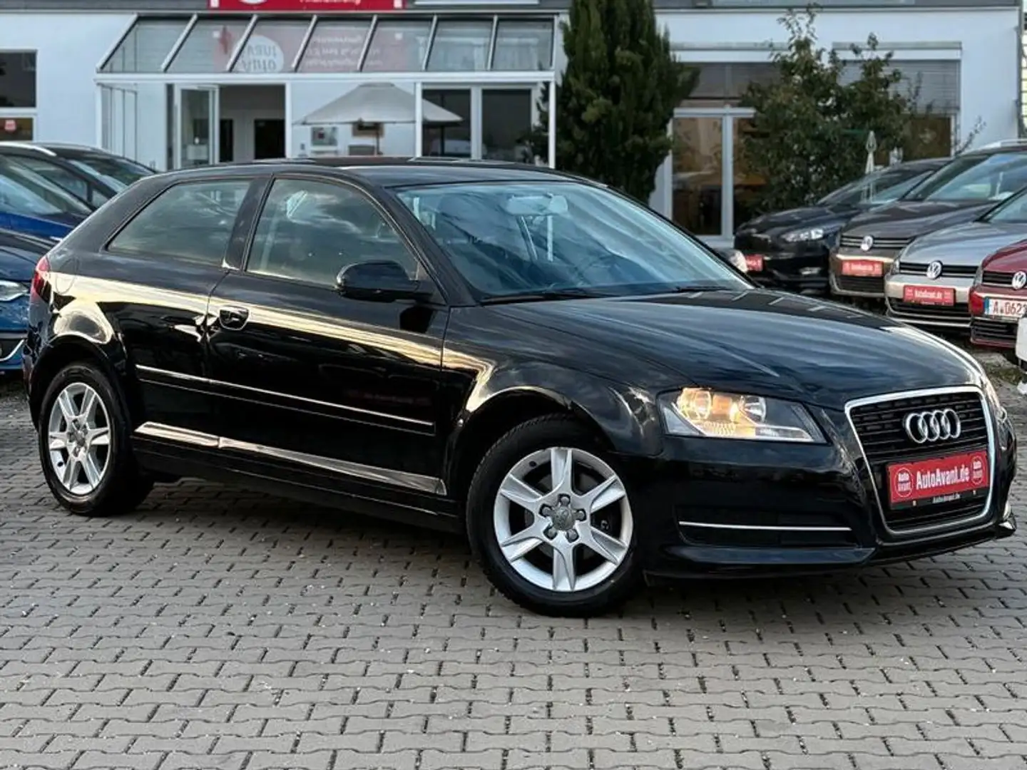 Audi A3 1.2 TFSI Attraction*SHZ*GRA*MFL*BCM*KLIMA* Schwarz - 1