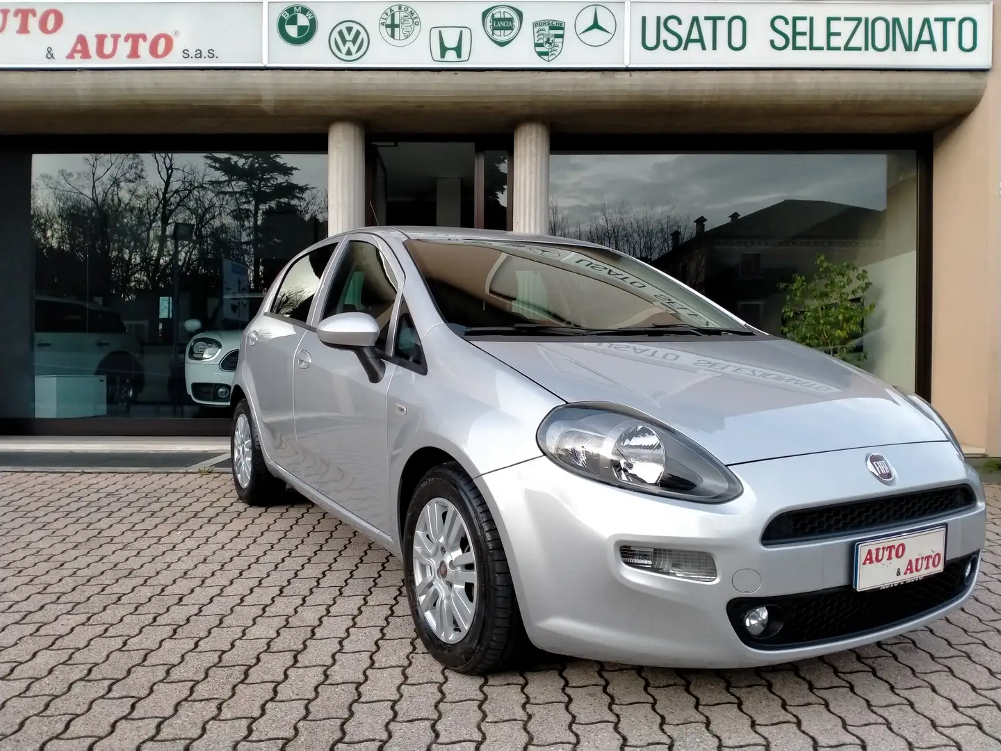 Fiat Punto 1.3 MJT 95CV 5 PORTE STREET E6 START&STOP Argento - 1