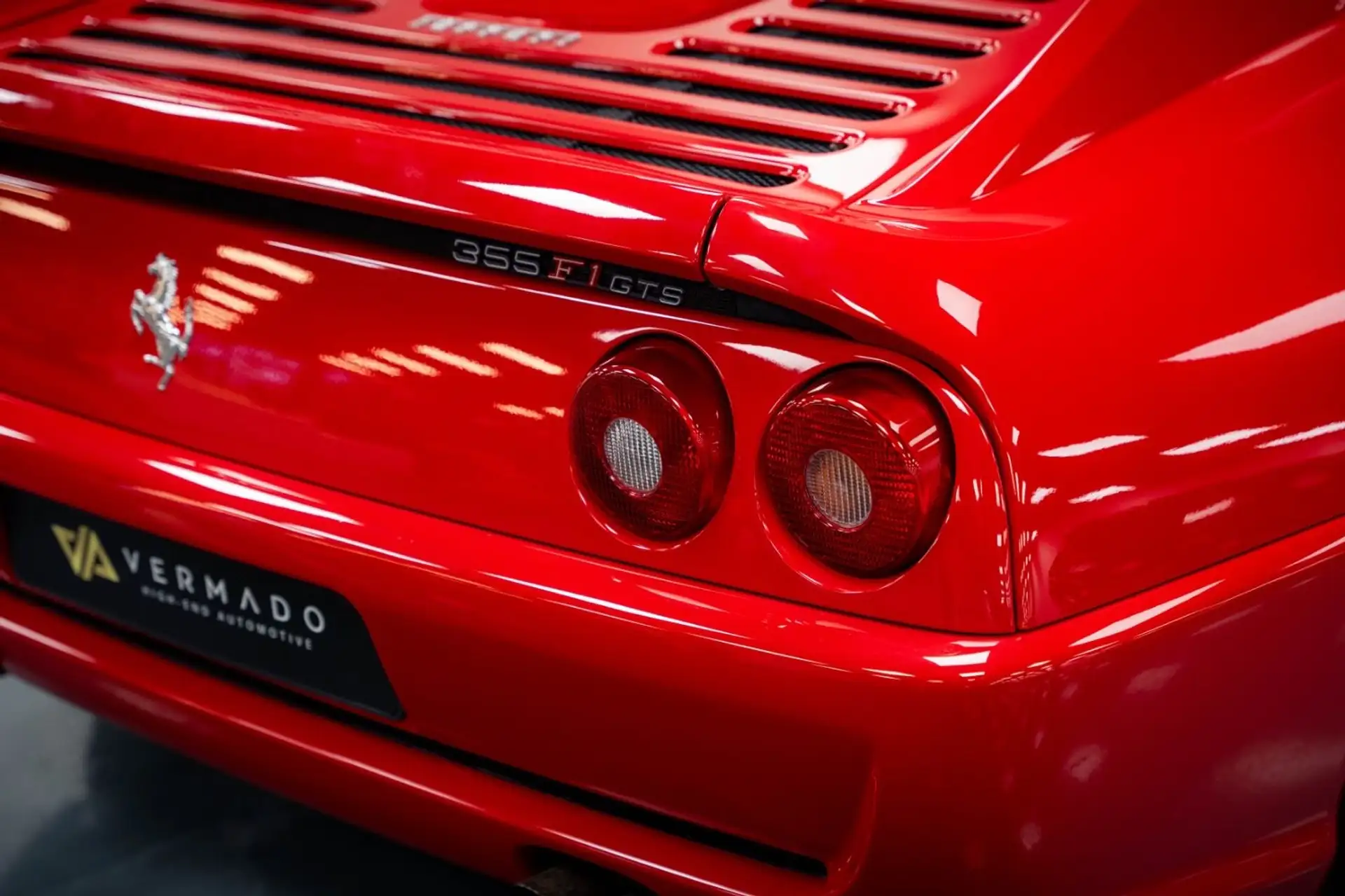 페라리 F355 1998 레드 사진 7