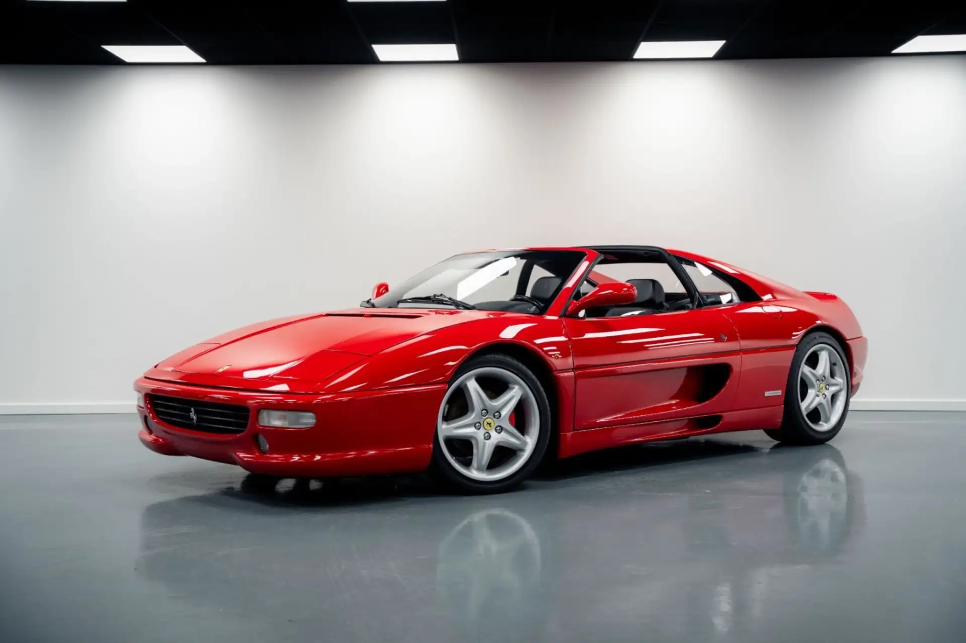 페라리 F355 1998 레드 사진 1