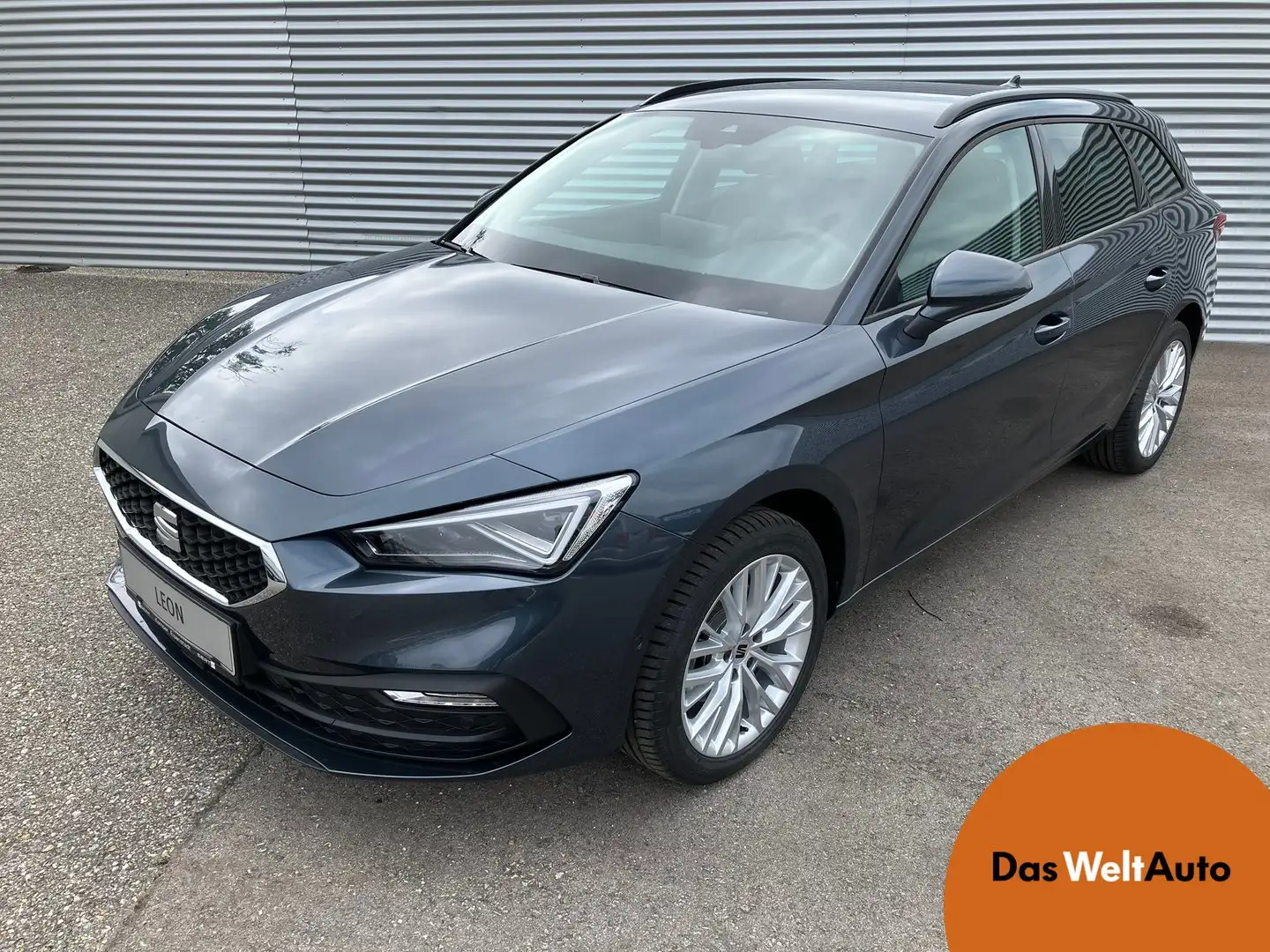 SEAT Leon Style 1.5 eTSI DSG 115 PS Gris - 1