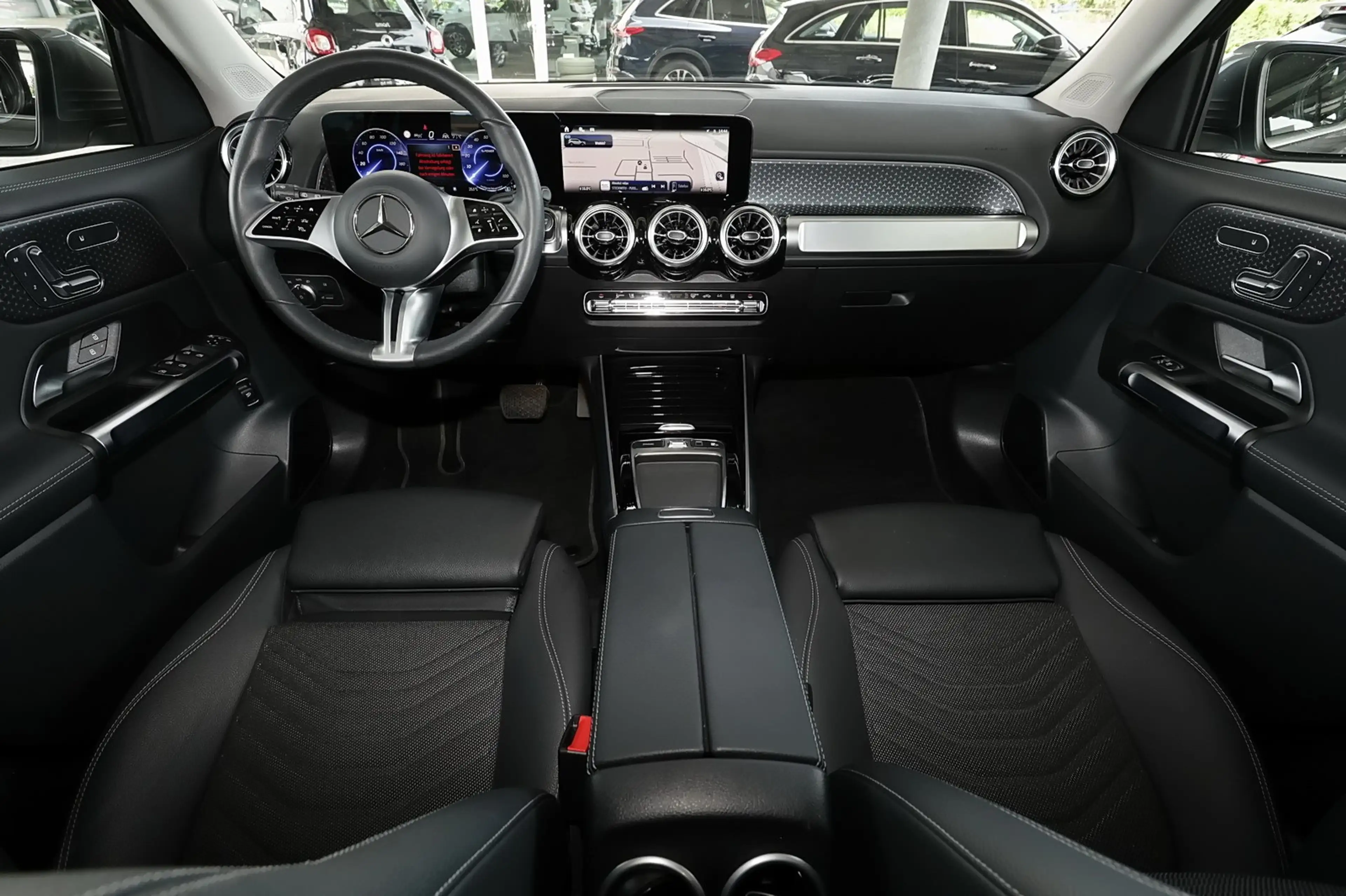 Mercedes-Benz EQB 250 + PANO+FAHRASS PAKET+360°+MEMORY+AdvPLUS — photo 9