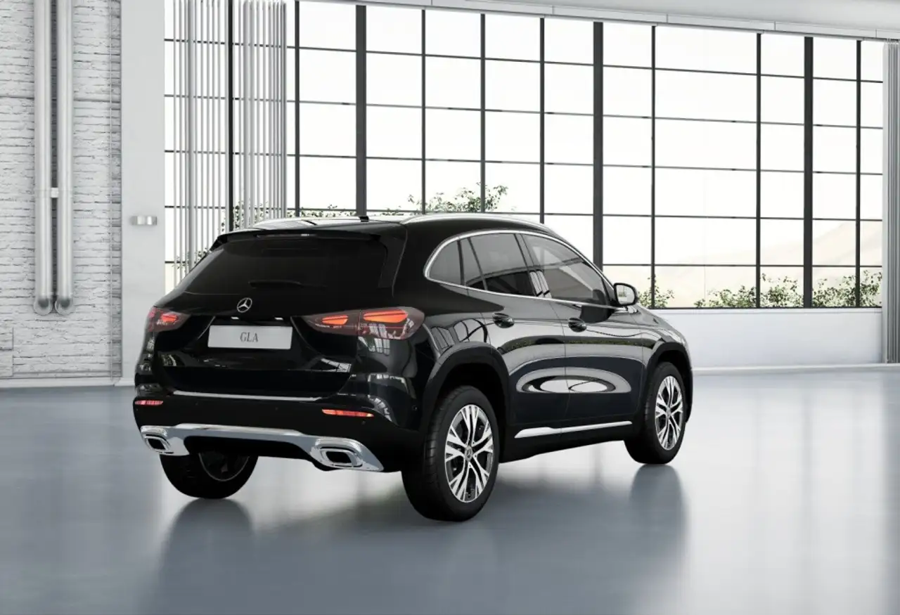 Mercedes-Benz GLA 200 Aero+Progressive+Cam+LED+Navi+Wide+PTS 3