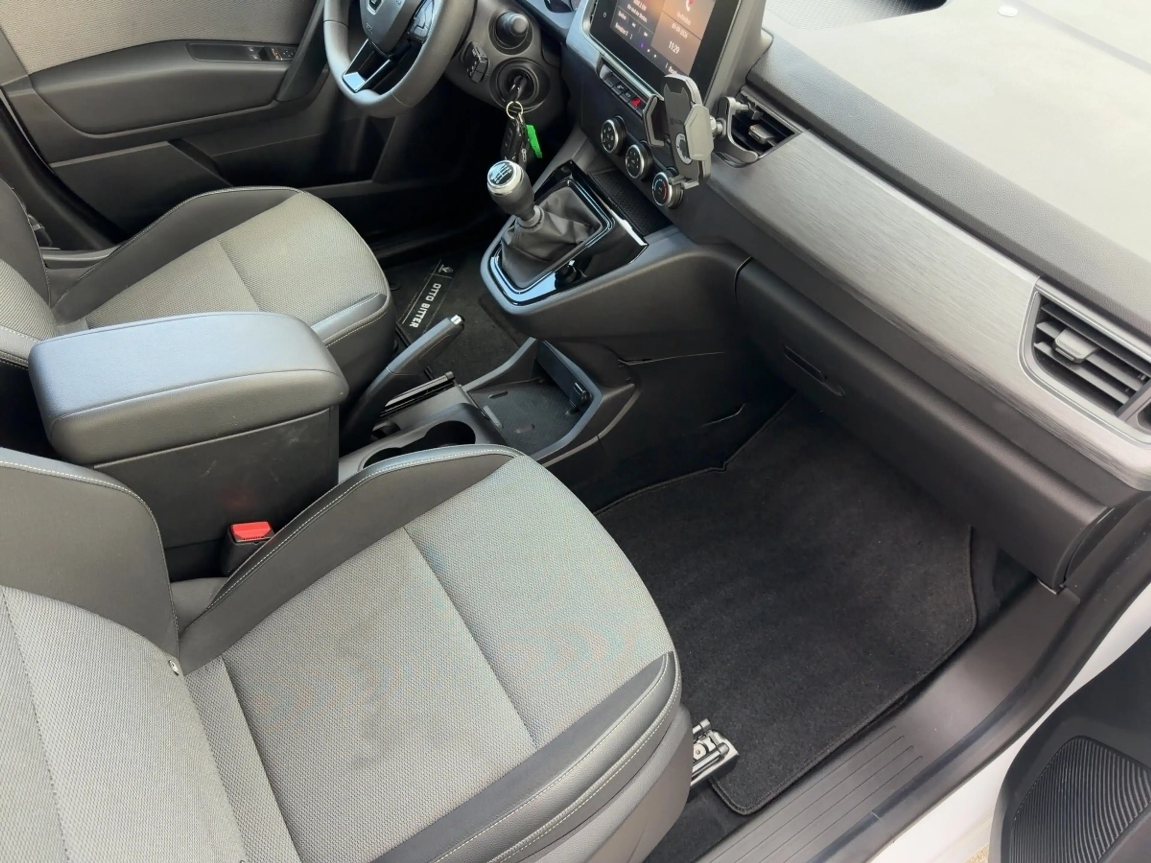 Renault Kangoo TCe100 Equilibre 5-Sitzer ALLWETTER/EASY-LINK — photo 11