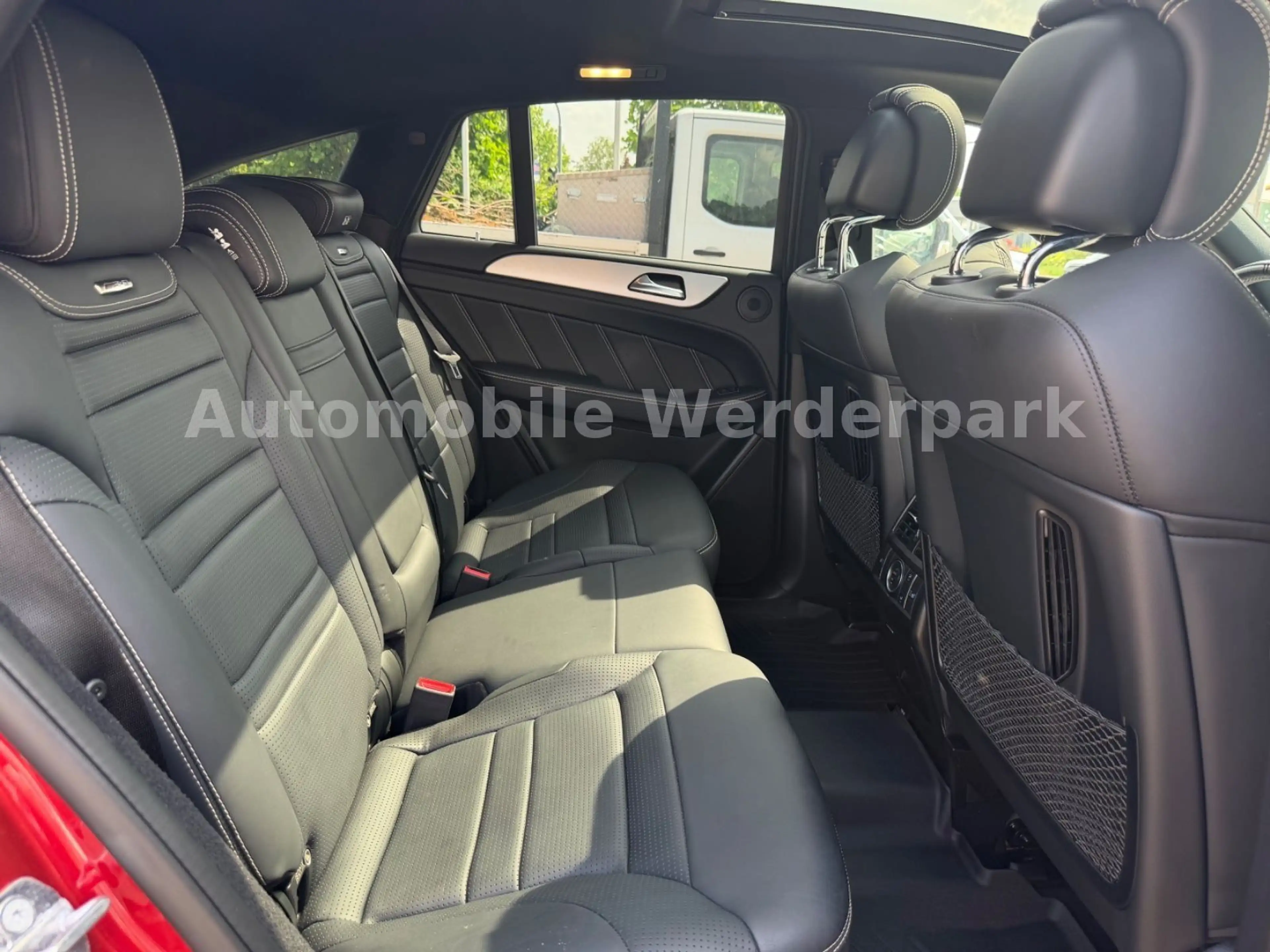 Mercedes-Benz GLE 63 AMG GLE -Klasse Coupe GLE 63 AMG 4Matic — photo 11