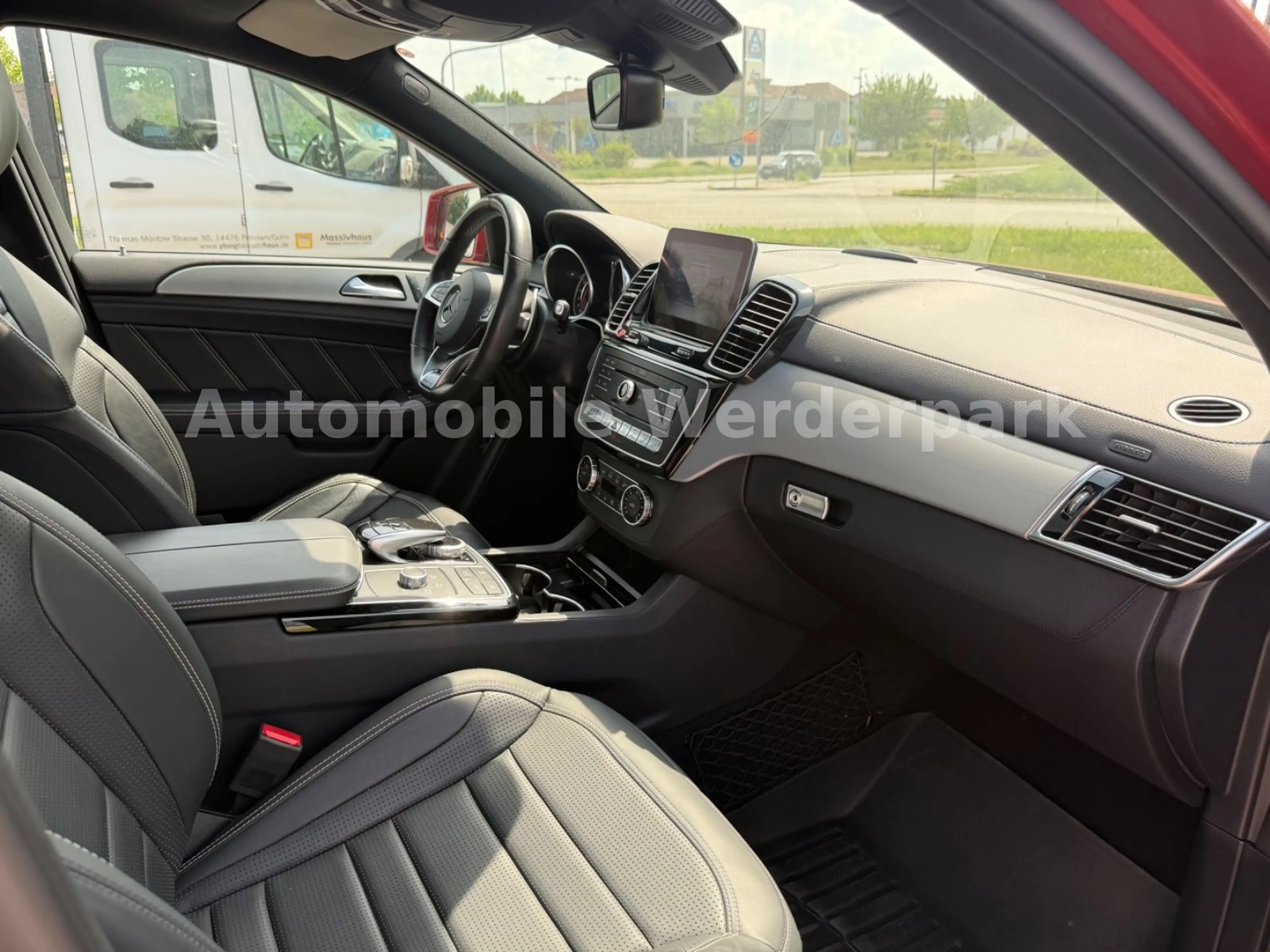 Mercedes-Benz GLE 63 AMG GLE -Klasse Coupe GLE 63 AMG 4Matic — photo 10