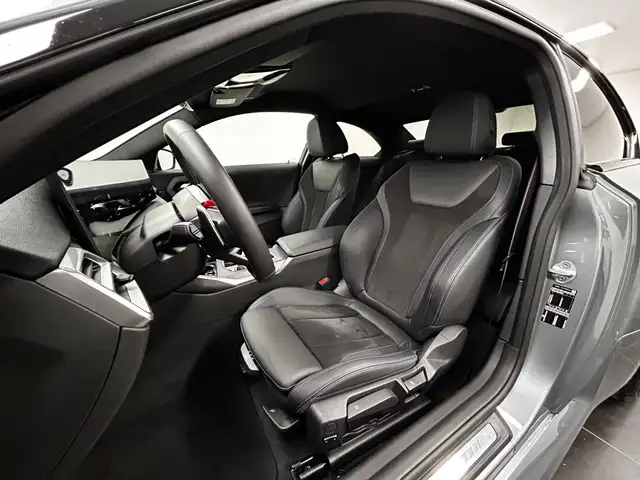BMW M2 view 28