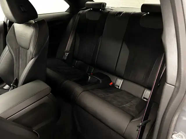 BMW M2 view 16