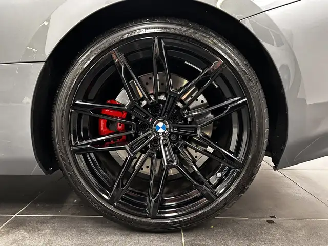 BMW M2 view 6