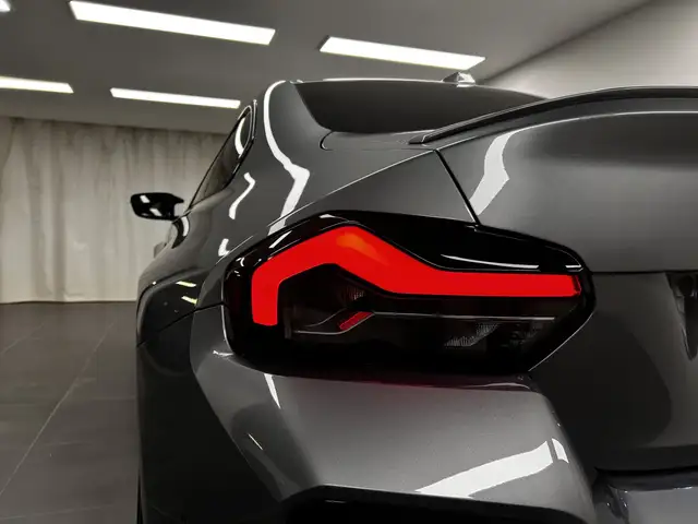 BMW M2 view 12