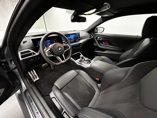 BMW M2 view 30