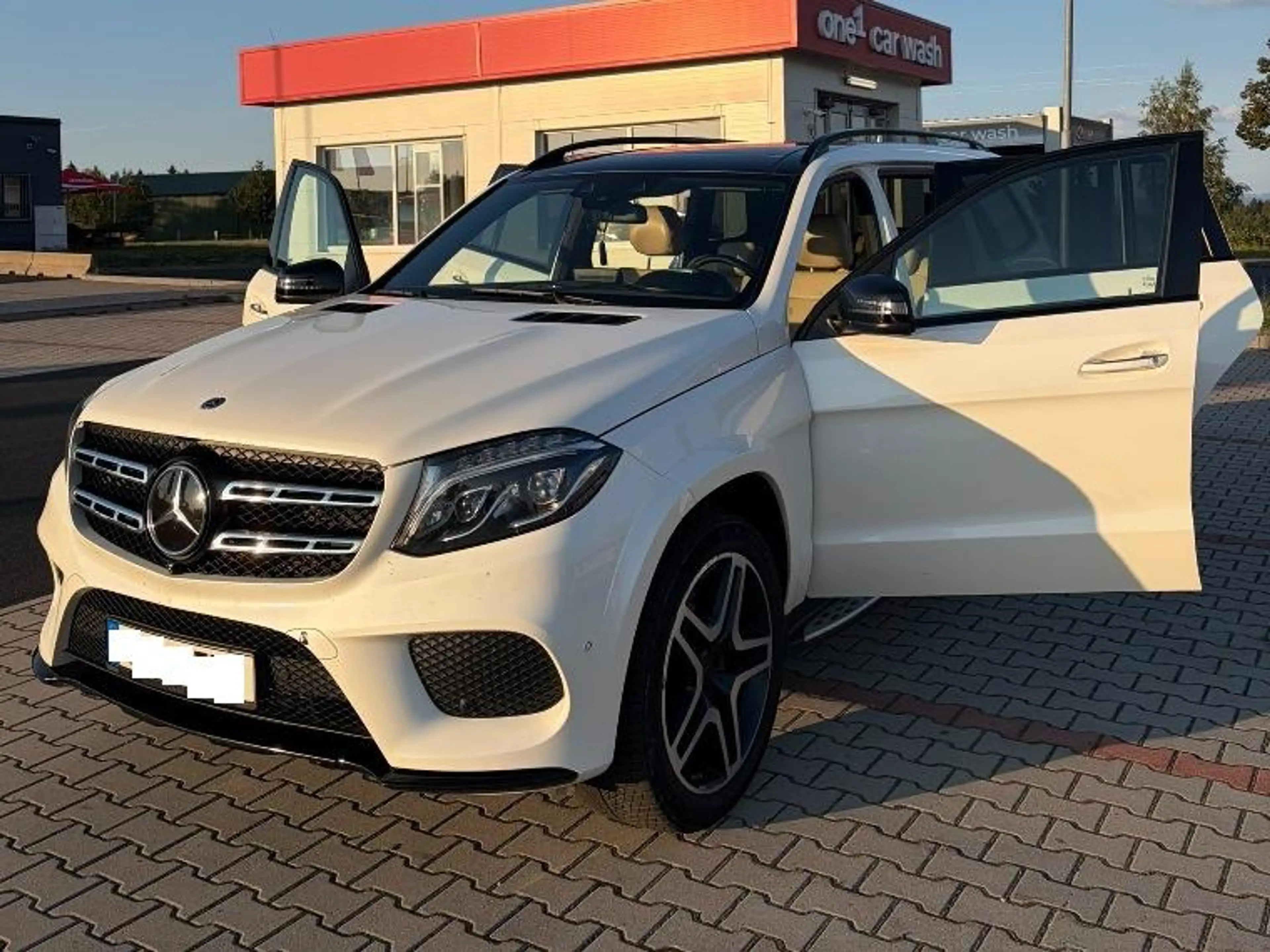 Mercedes-Benz GLS 500 GLS 500 4Matic (166.873) — photo 3