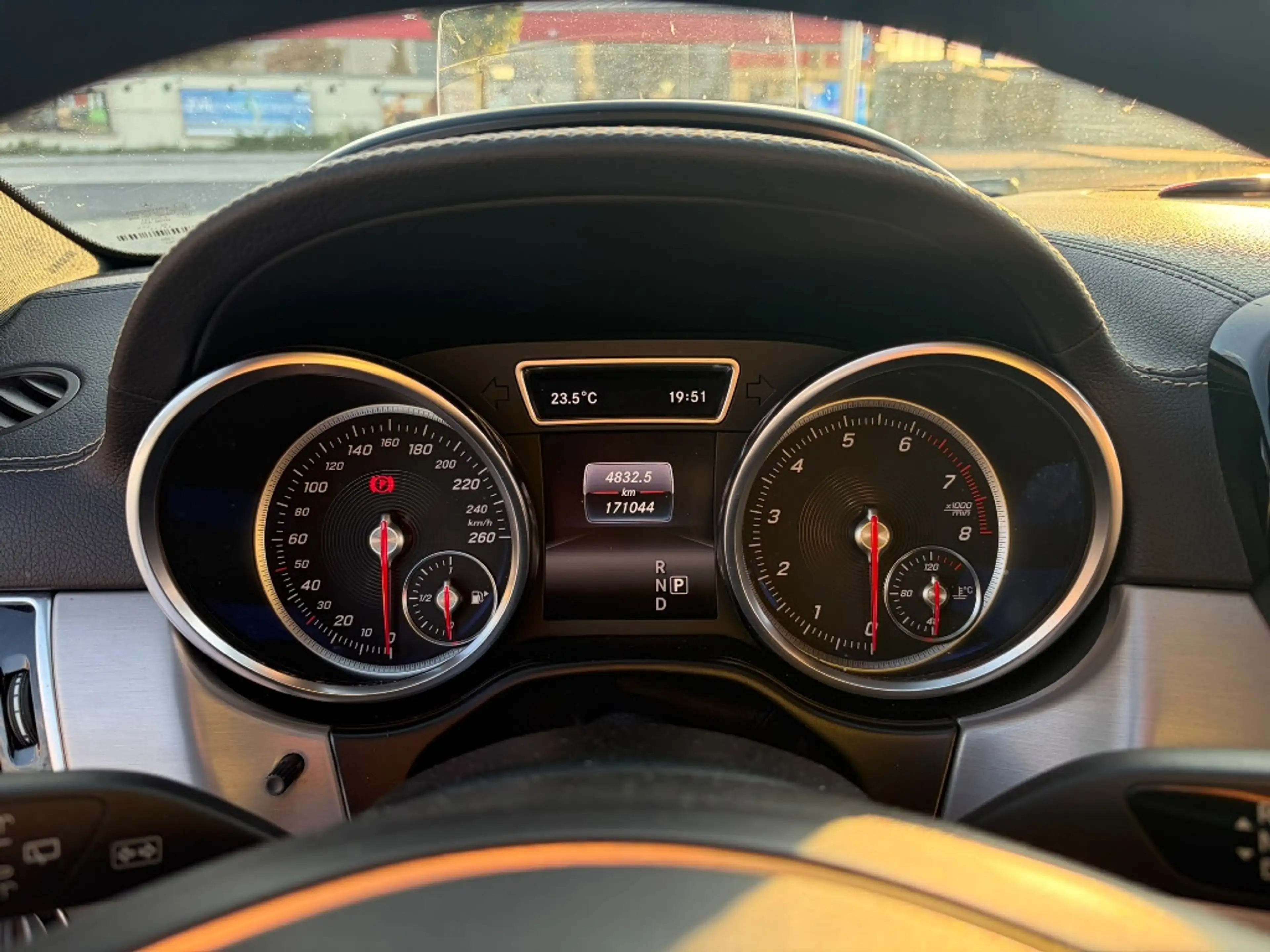 Mercedes-Benz GLS 500 GLS 500 4Matic (166.873) — photo 11