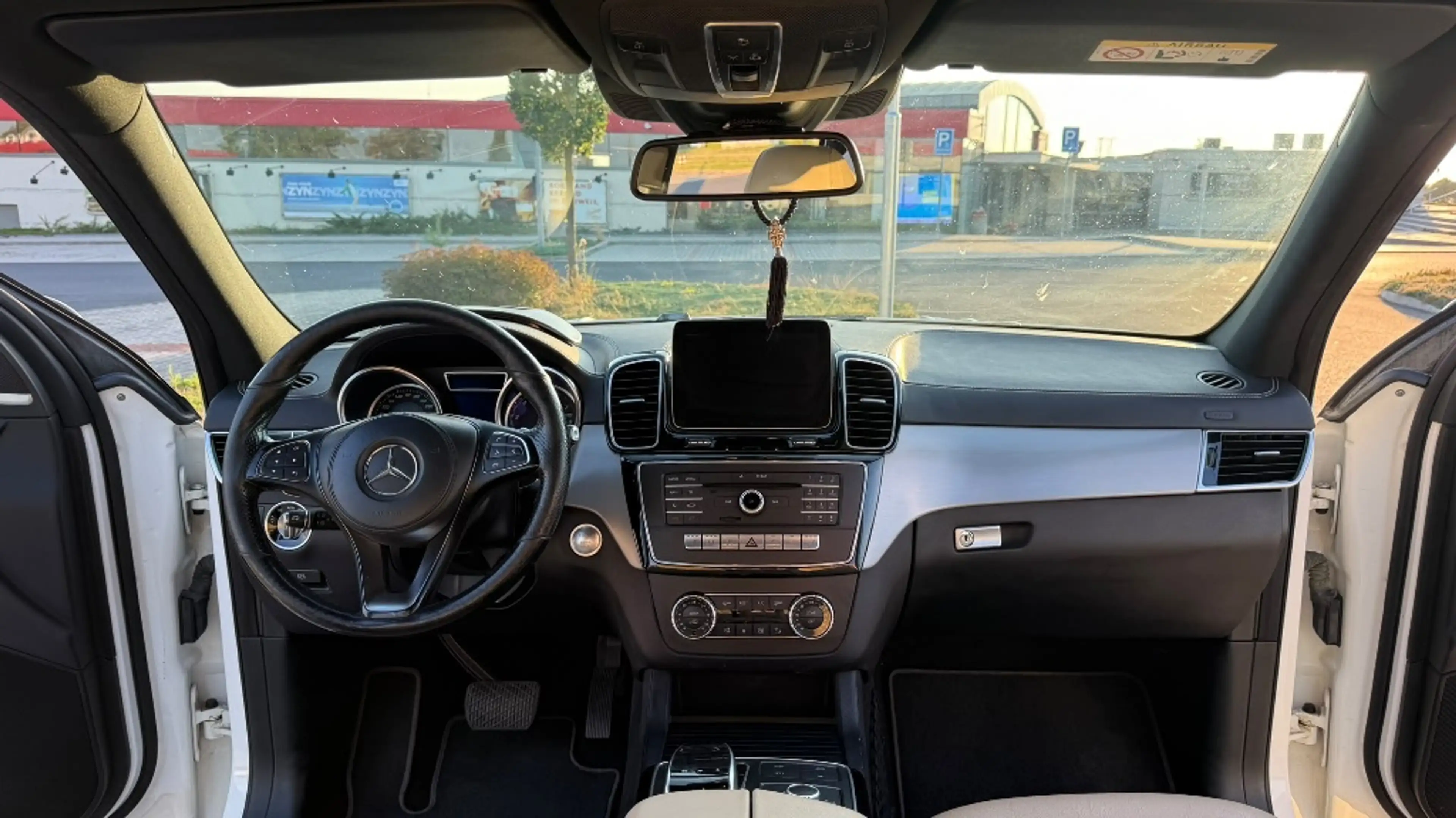 Mercedes-Benz GLS 500 GLS 500 4Matic (166.873) — photo 7