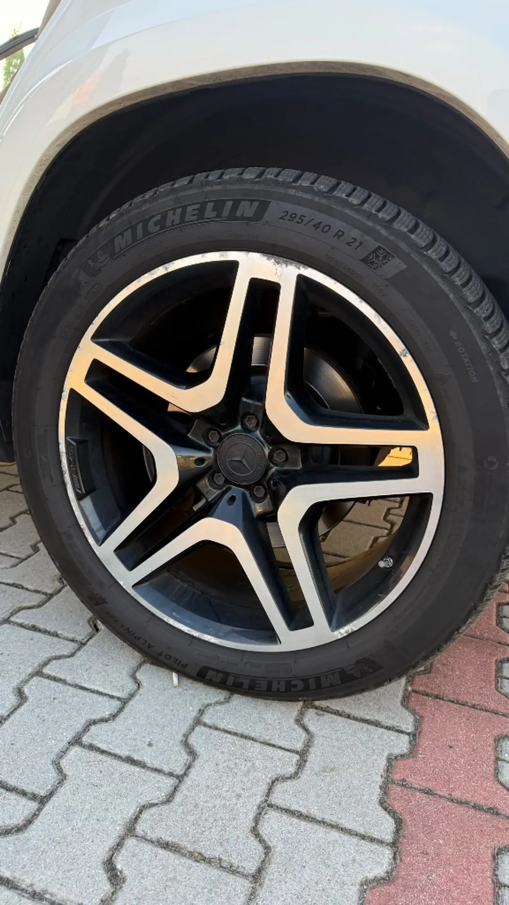 Mercedes-Benz GLS 500 GLS 500 4Matic (166.873) — photo 15