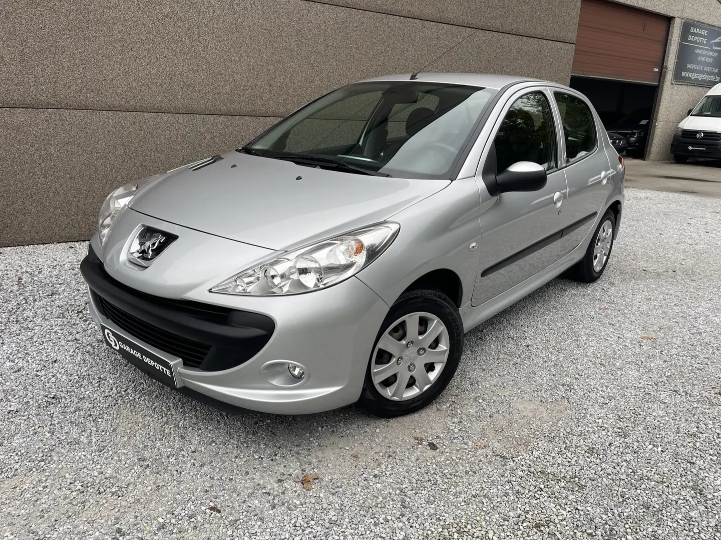 Peugeot 206 206+ 1.4i 43000km !! Argento - 2