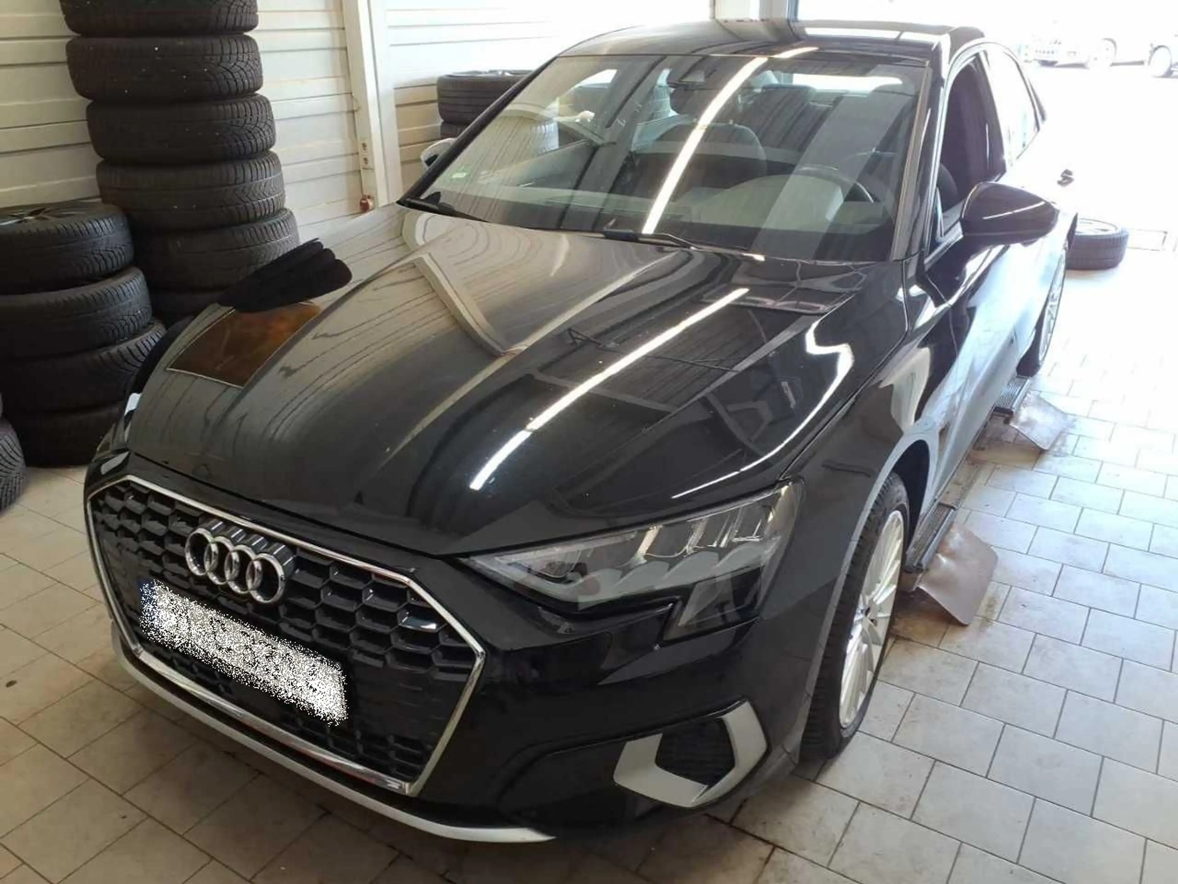 Audi A3 Limousine ADVANCED 30TFSI 110PS S-TRONIC LED.NAVI+ — photo 2