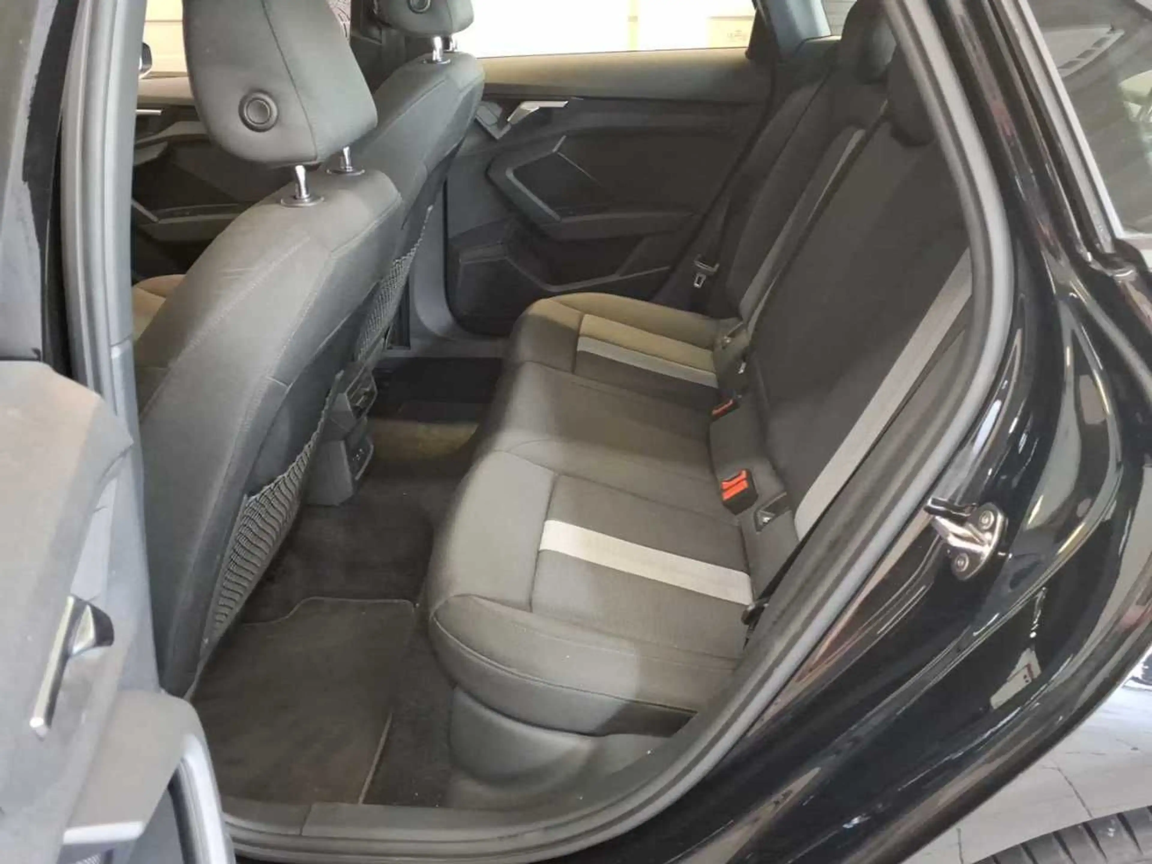 Audi A3 Limousine ADVANCED 30TFSI 110PS S-TRONIC LED.NAVI+ — photo 8