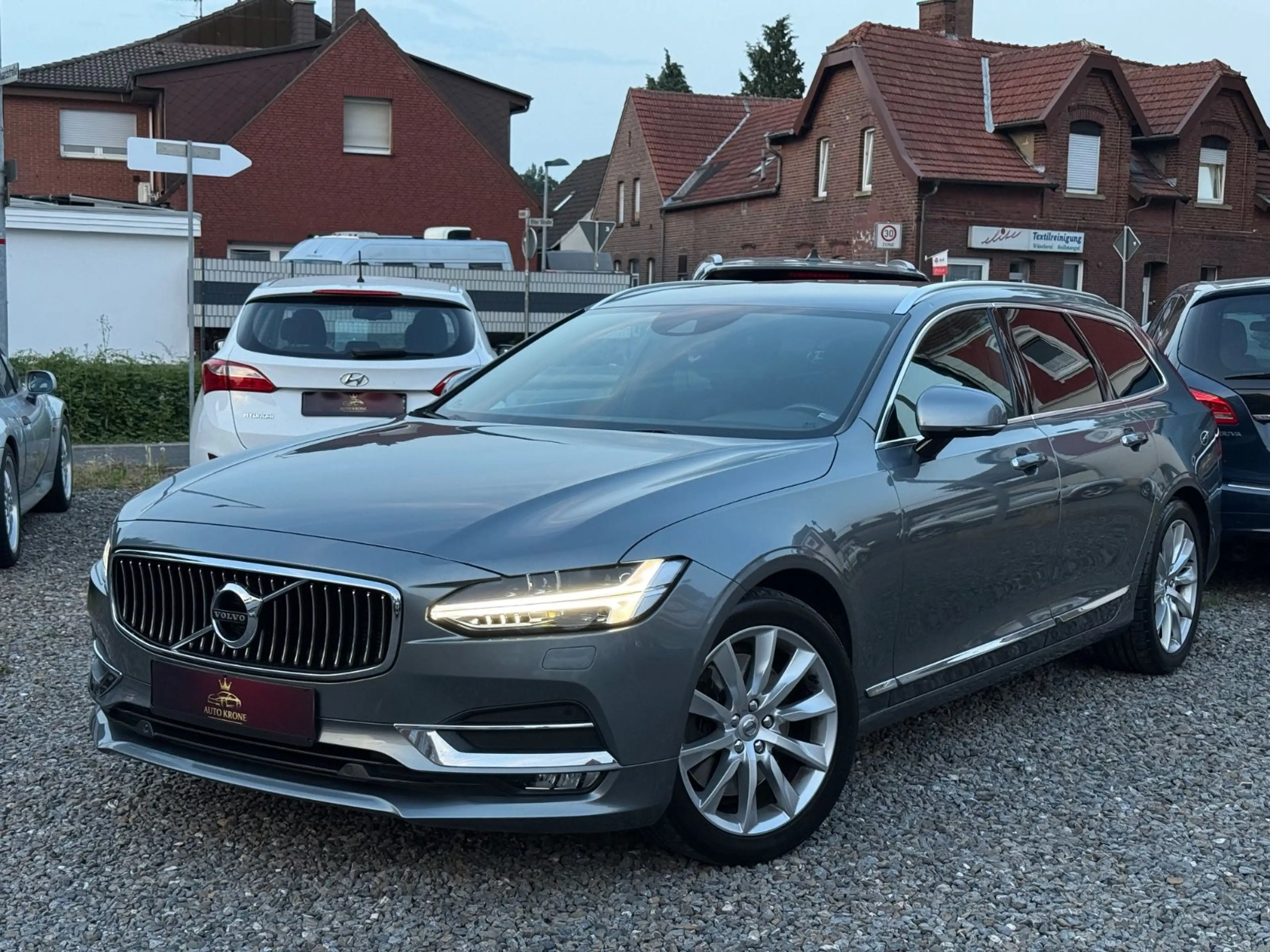 Volvo V90 D5 Aut. Inscription AWD Leder Cam LED 4xSHZ