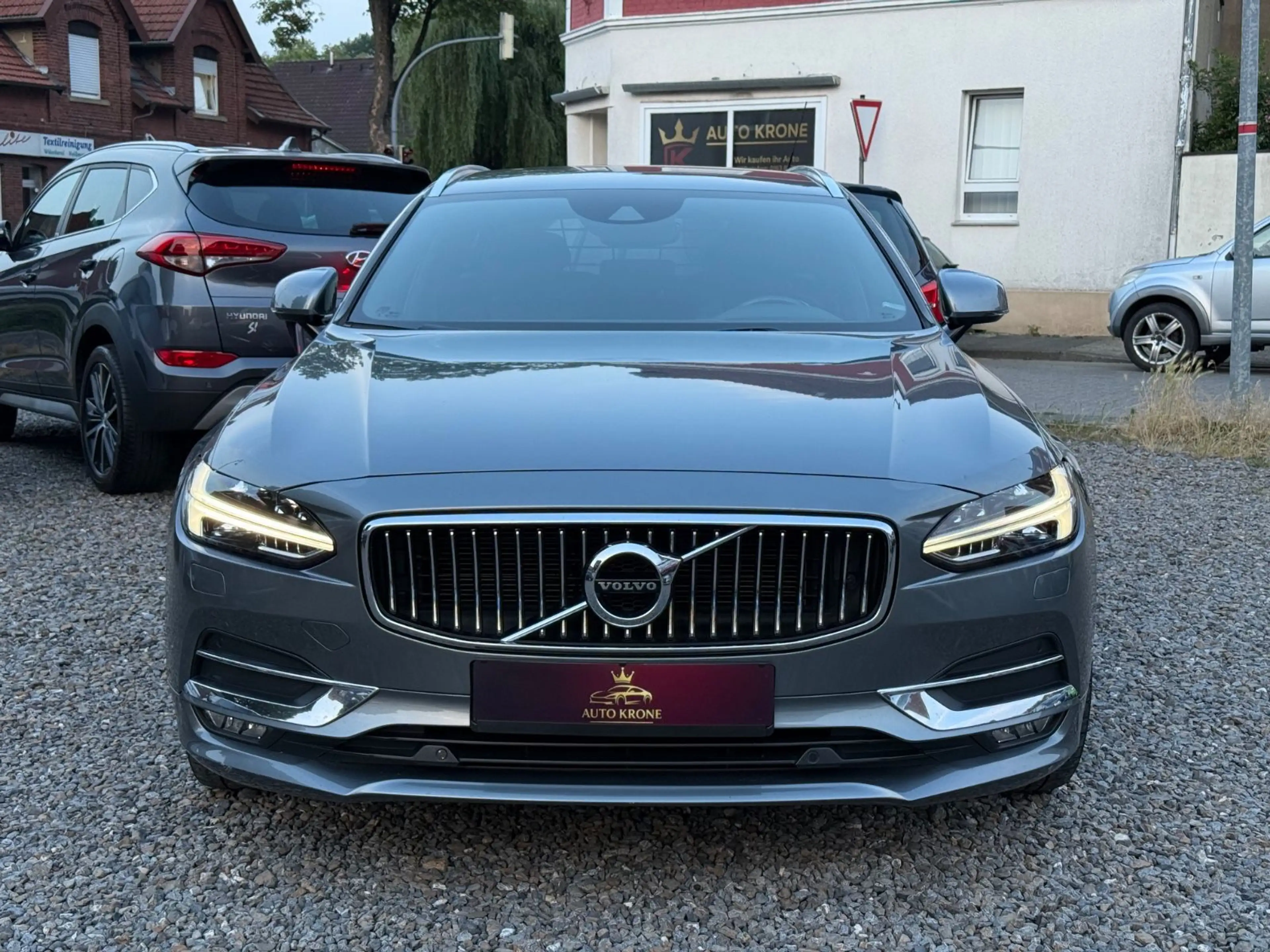 Volvo V90 D5 Aut. Inscription AWD Leder Cam LED 4xSHZ — photo 2